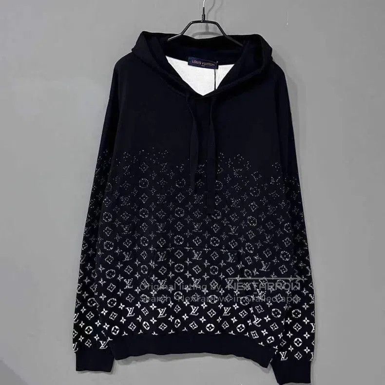 Louis Vuitton Louis Vuitton size 4l Old Flower Gradient Full Print Hoodie Size US M / EU 48-50 / 2 - 1 Thumbnail