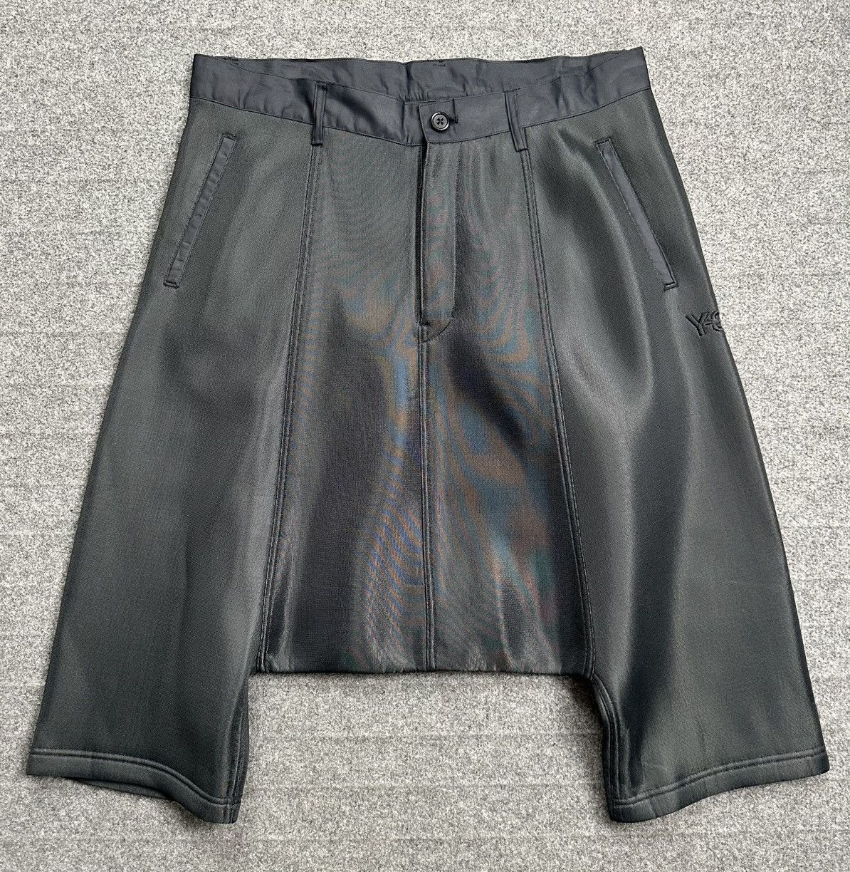 Y-3 Y-3 Yohji Yamamoto - Adidas Drop Crotch Sarouel Shorts Size US 34 / EU 50 - 1 Thumbnail