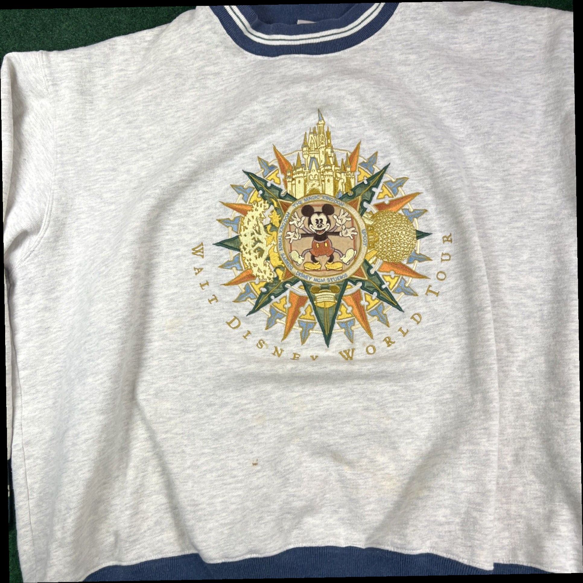 Disney Vtg 90s Walt Disney World Tour Four Parks Sweater Sweatshirt size 2XL See Photos Size US XXL / EU 58 / 5 - 2 Thumbnail