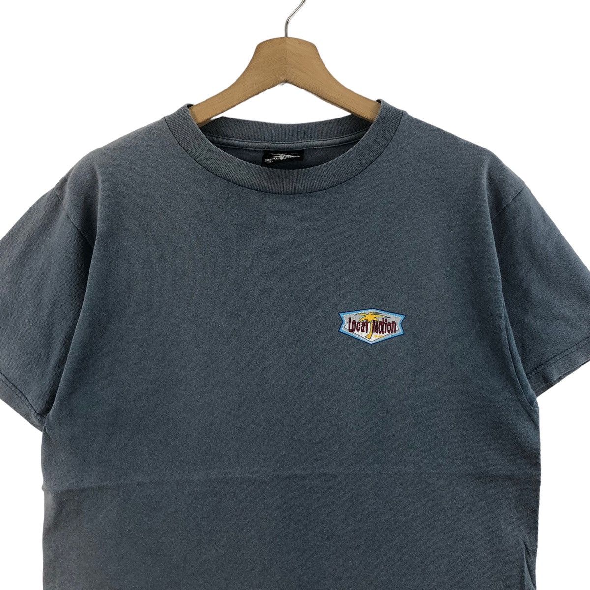 Vintage Vintage 90s LOCAL MOTION T-Shirt Hawaii Sufing Surfboards Size US M / EU 48-50 / 2 - 3 Thumbnail