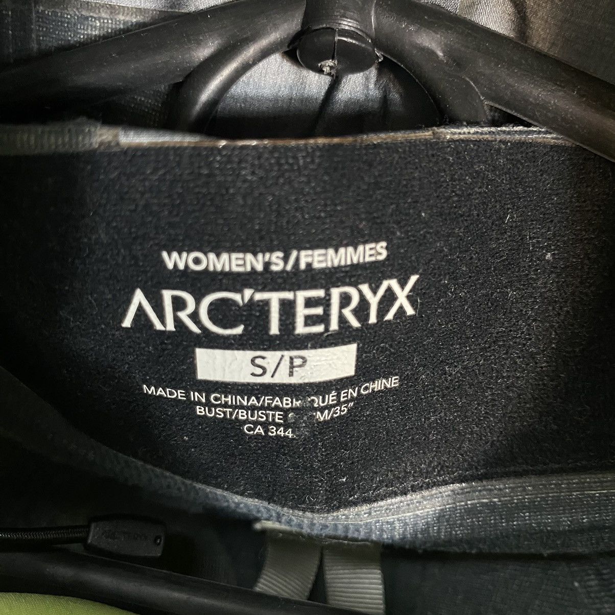 Arc'teryx Vintage Arcteryx jacket gore tex recco Size US S / EU 44-46 / 1 - 8 Thumbnail