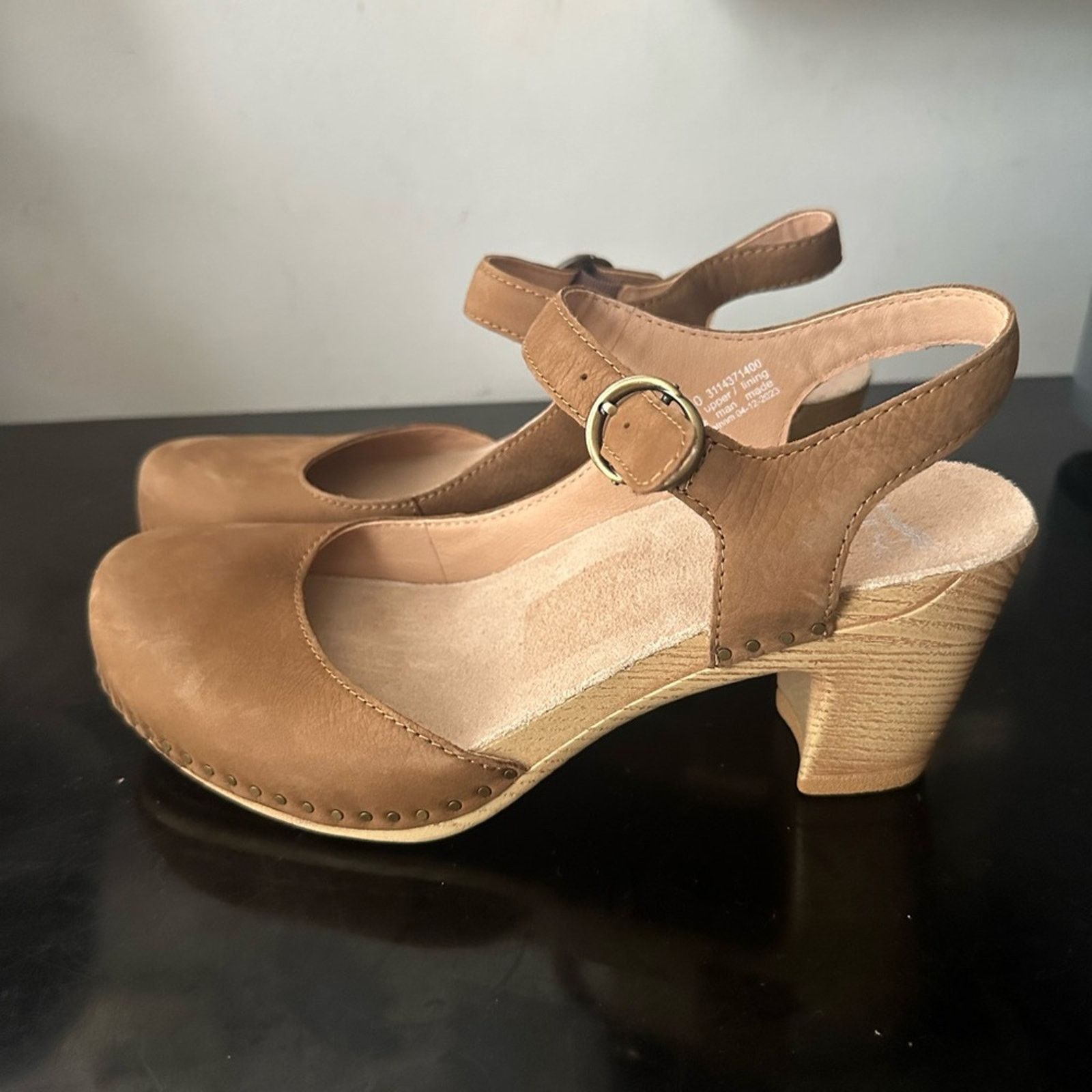 Dansko Dansko Taytum Tan Brown Women's Mary Jane Heels clogs 40 NWT Size US 9 / IT 39 - 2 Thumbnail