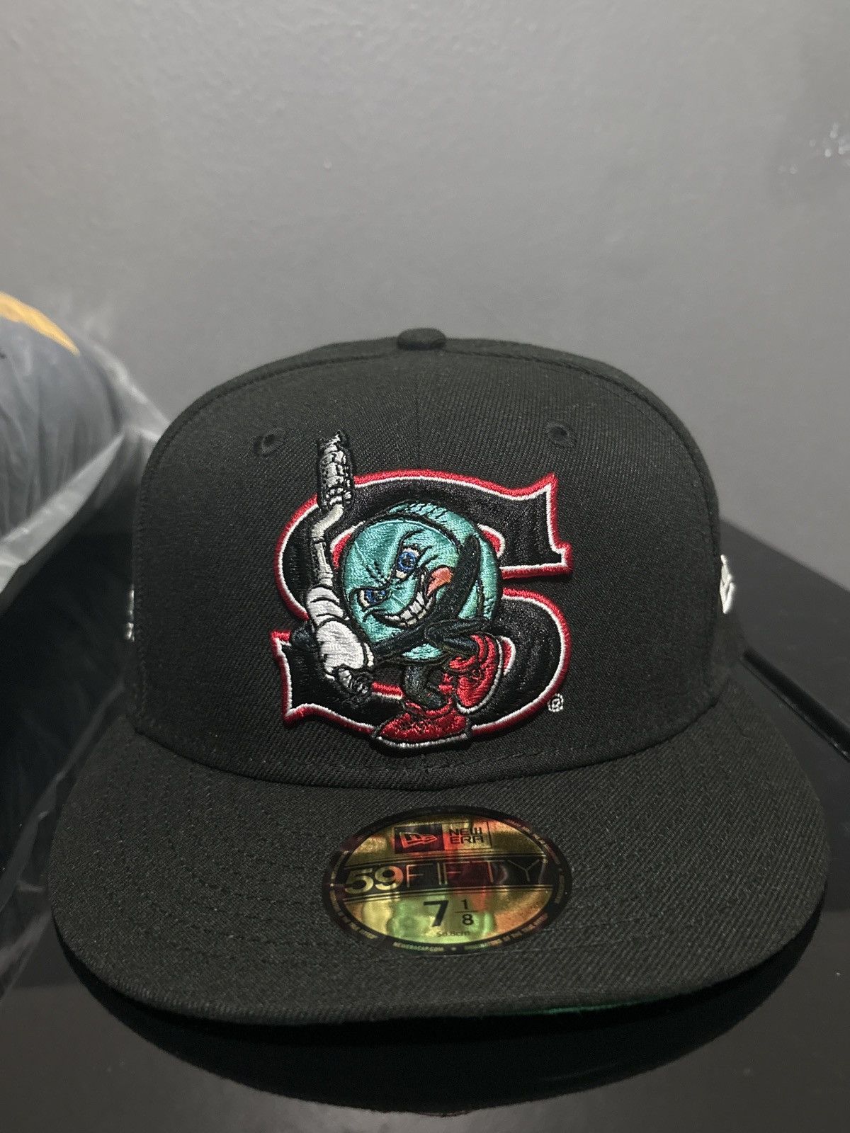 Supreme Nike Supreme 24SS Dazzle Crusher Bucket Hat L/XL FZ6789