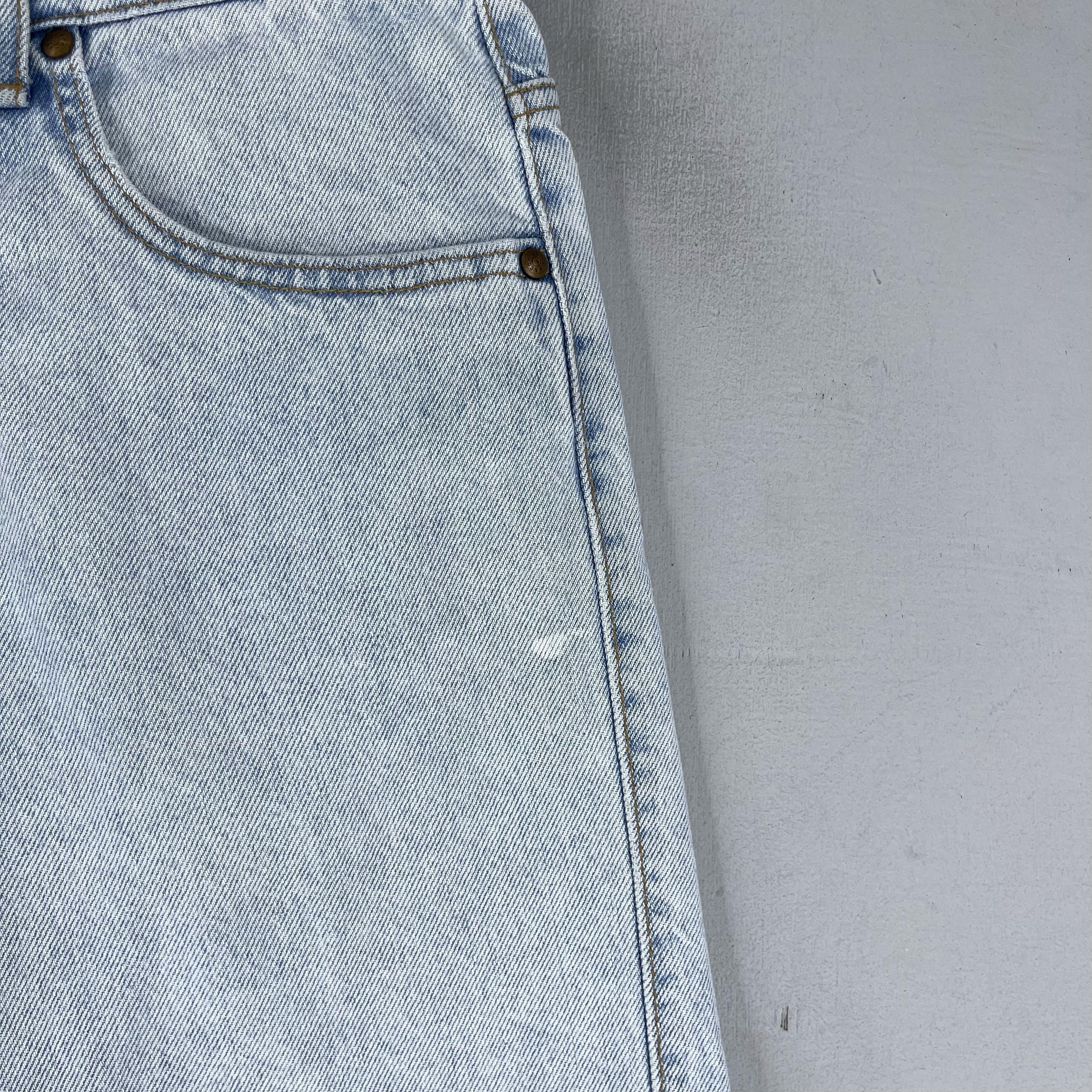 Levi's × Vintage Size 28 Vintage Levis Signature Distressed Ripped Short Size US 28 / EU 44 - 4 Thumbnail