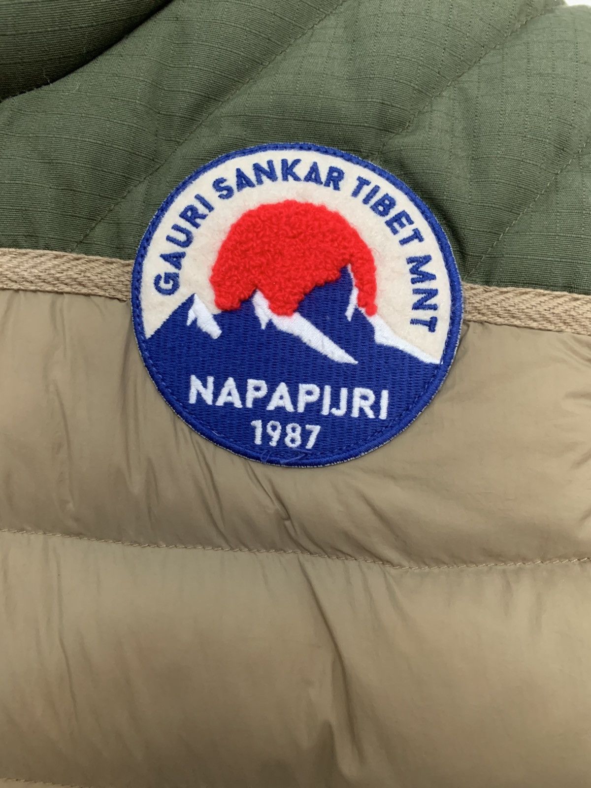 Napapijri Napapijri Size US M / EU 48-50 / 2 - 4 Thumbnail