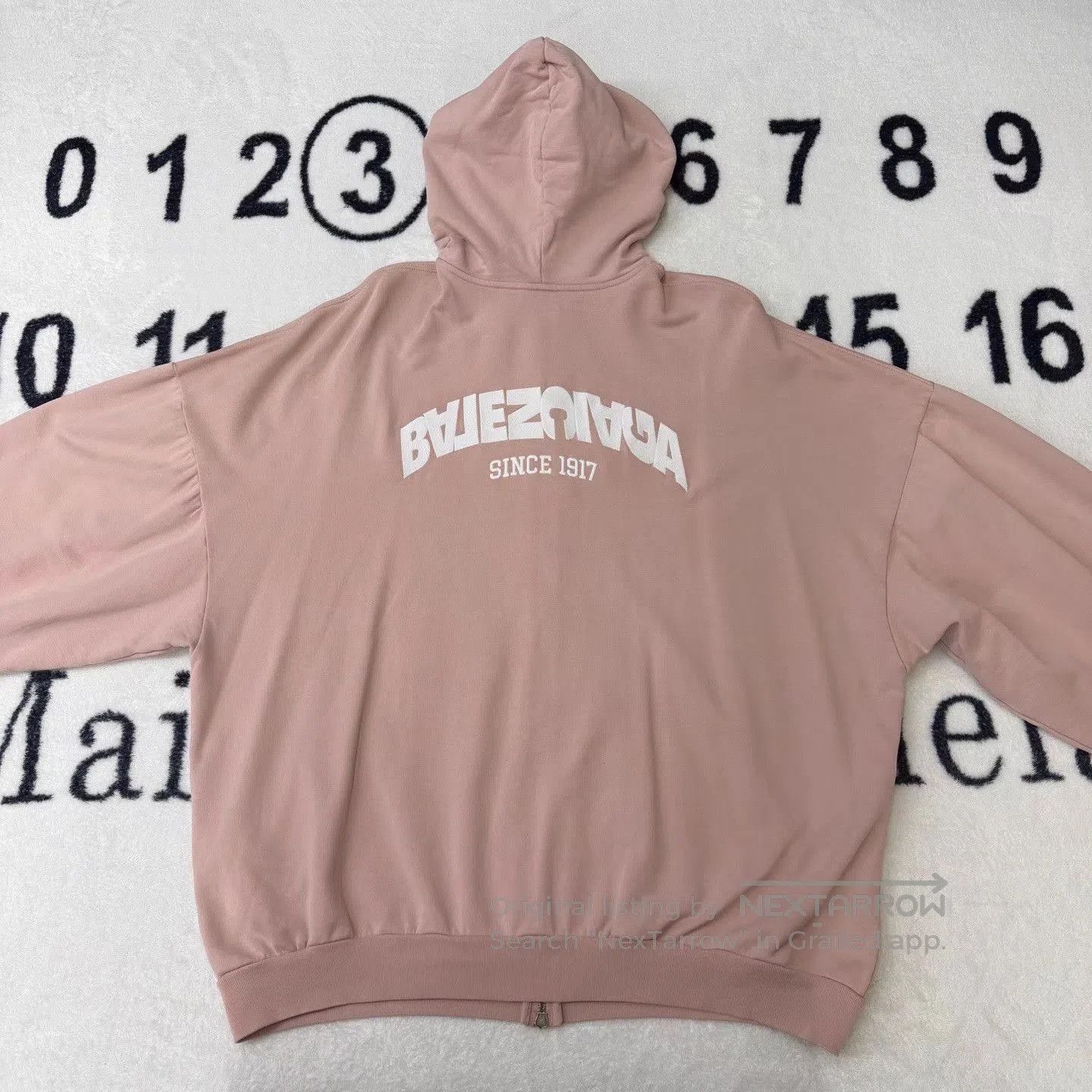 Balenciaga Pink Zip. Size US L / EU 52-54 / 3 - 2 Thumbnail