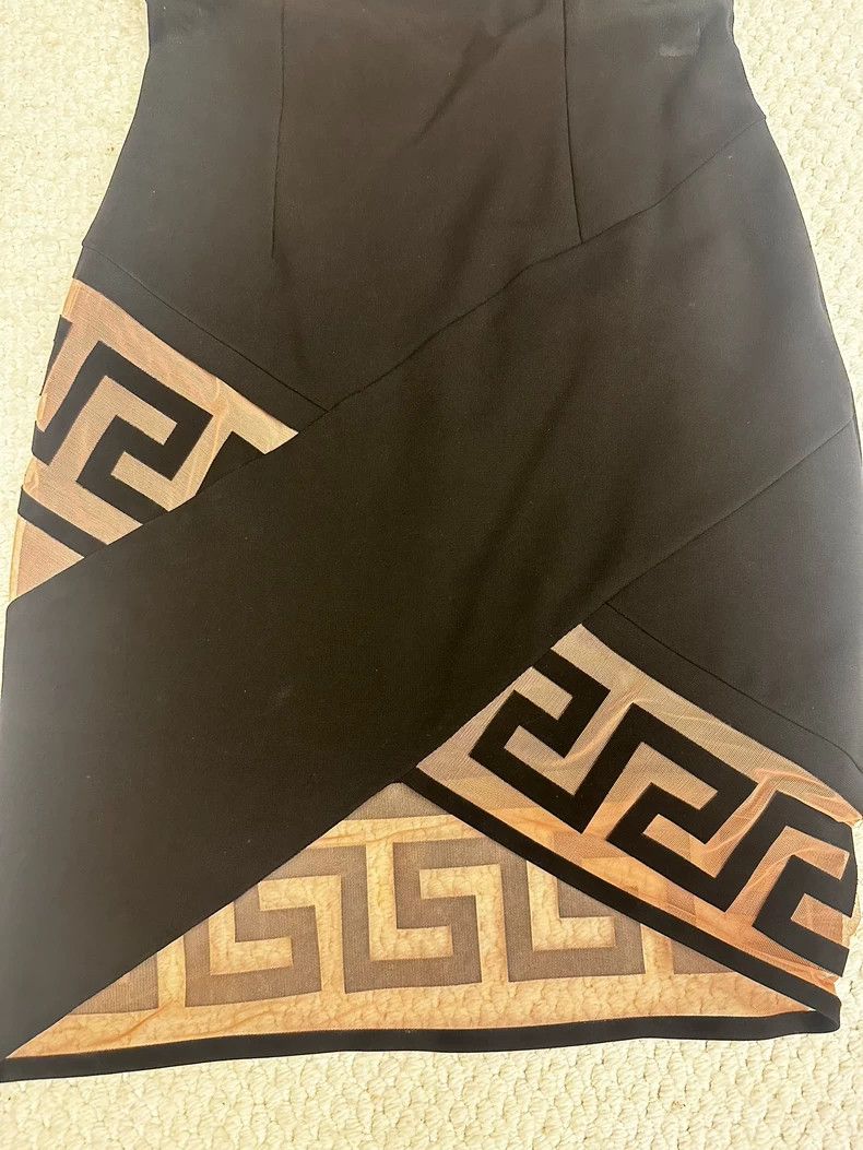 Versace Versace Paperback cut-out mesh dress Size M / US 6-8 / IT 42-44 - 6 Thumbnail