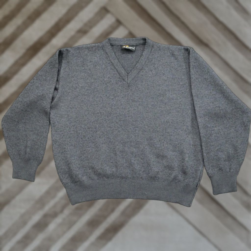 Vintage VINTAGE Massoti Sweater Mens M Gray Merino Wool Blend Pullover Italian Made 90s Casual Crew Neck Knit Pullover Massoti Mens Size M Gray Wool Blend UK? Size US M / EU 48-50 / 2 - 1 Thumbnail
