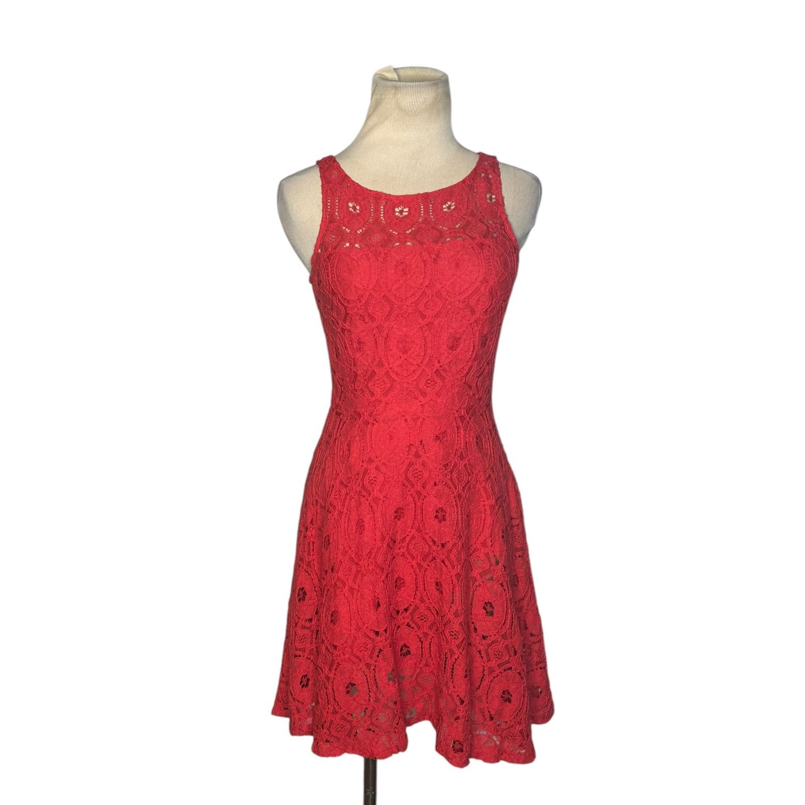 BB Dakota BB Dakota red lace fit and flare mini dress size 0 Size XS / US 0-2 / IT 36-38 - 9 Thumbnail