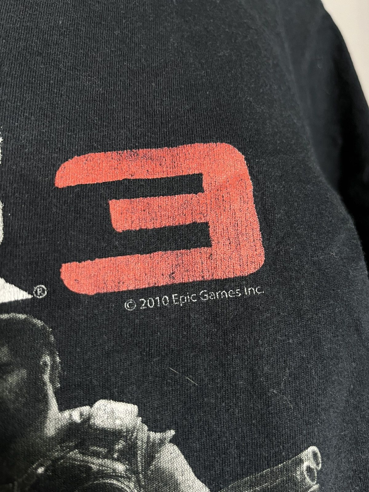 Gildan Gears Of War 3 Epic Games Promo T Shirt 2010 black cotton Size US M / EU 48-50 / 2 - 3 Thumbnail