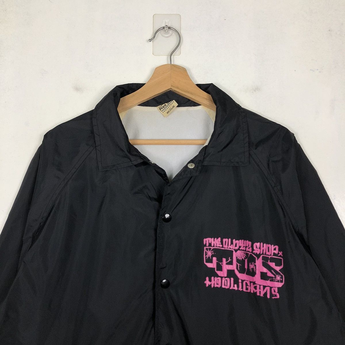 Japanese Brand 🔥90’s Vintage Hooligans Coach Jacket Spell Out Big Logo Size US M / EU 48-50 / 2 - 3 Thumbnail