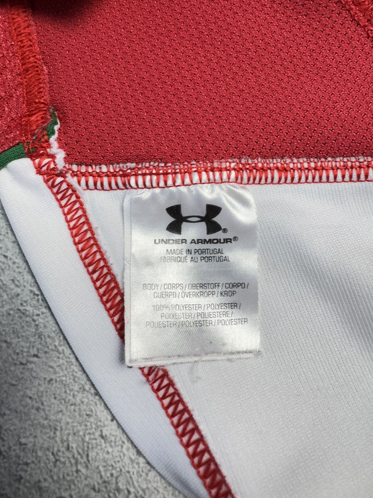Under Armour WRU Cymru Wales 2008 2009 Home Rugby Jersey Under Armour Size US XL / EU 56 / 4 - 8 Thumbnail