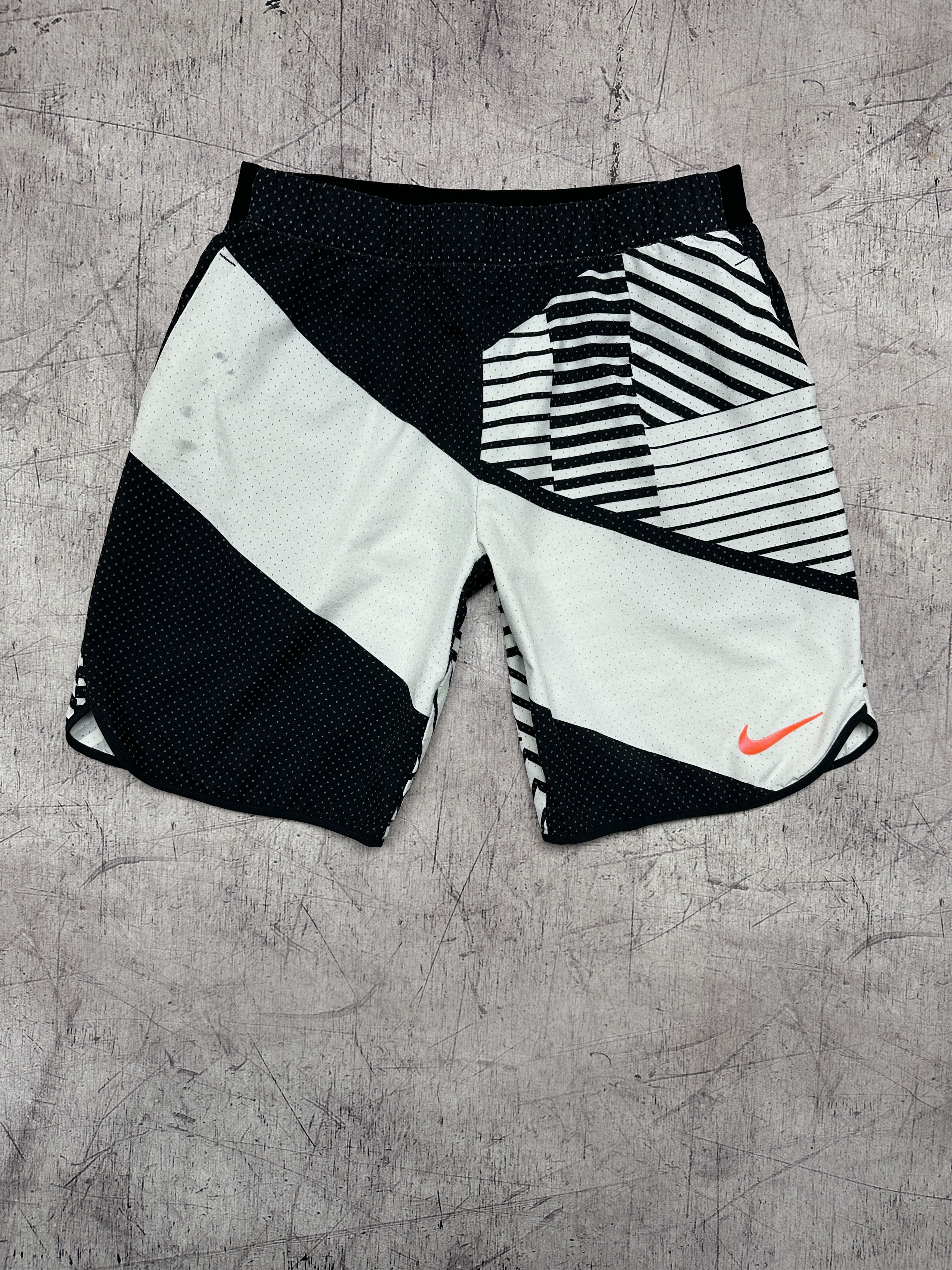 Nike Nike Dri Fit Mens Shorts Running Size US 32 / EU 48 - 1 Thumbnail