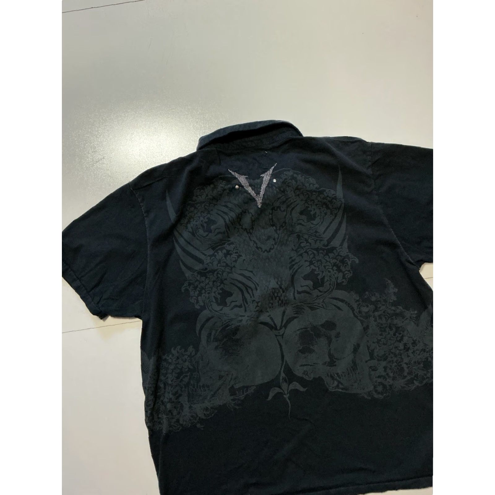 Vintage Civil Society Y2K For The People Koi Fish Skull Stud Cyber Grunge Polo Shirt XL Black Men Size US XL / EU 56 / 4 - 4 Thumbnail