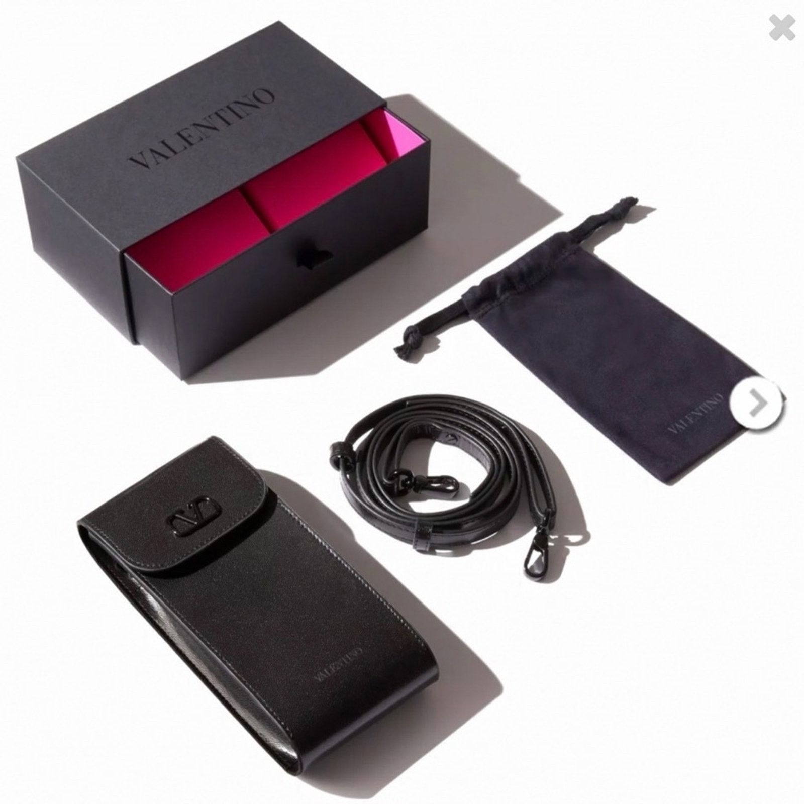 Valentino New! Valentino V GRACE VLS 126B Chic Sunglasses, Authentic Size ONE SIZE - 10 Thumbnail