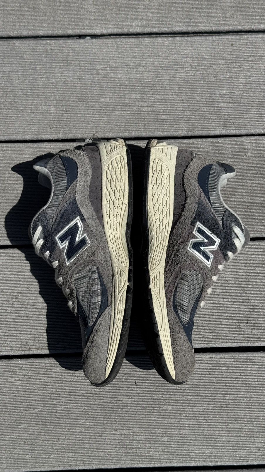 New Balance New Balance 2002R Size US 9 / EU 42 - 3 Thumbnail