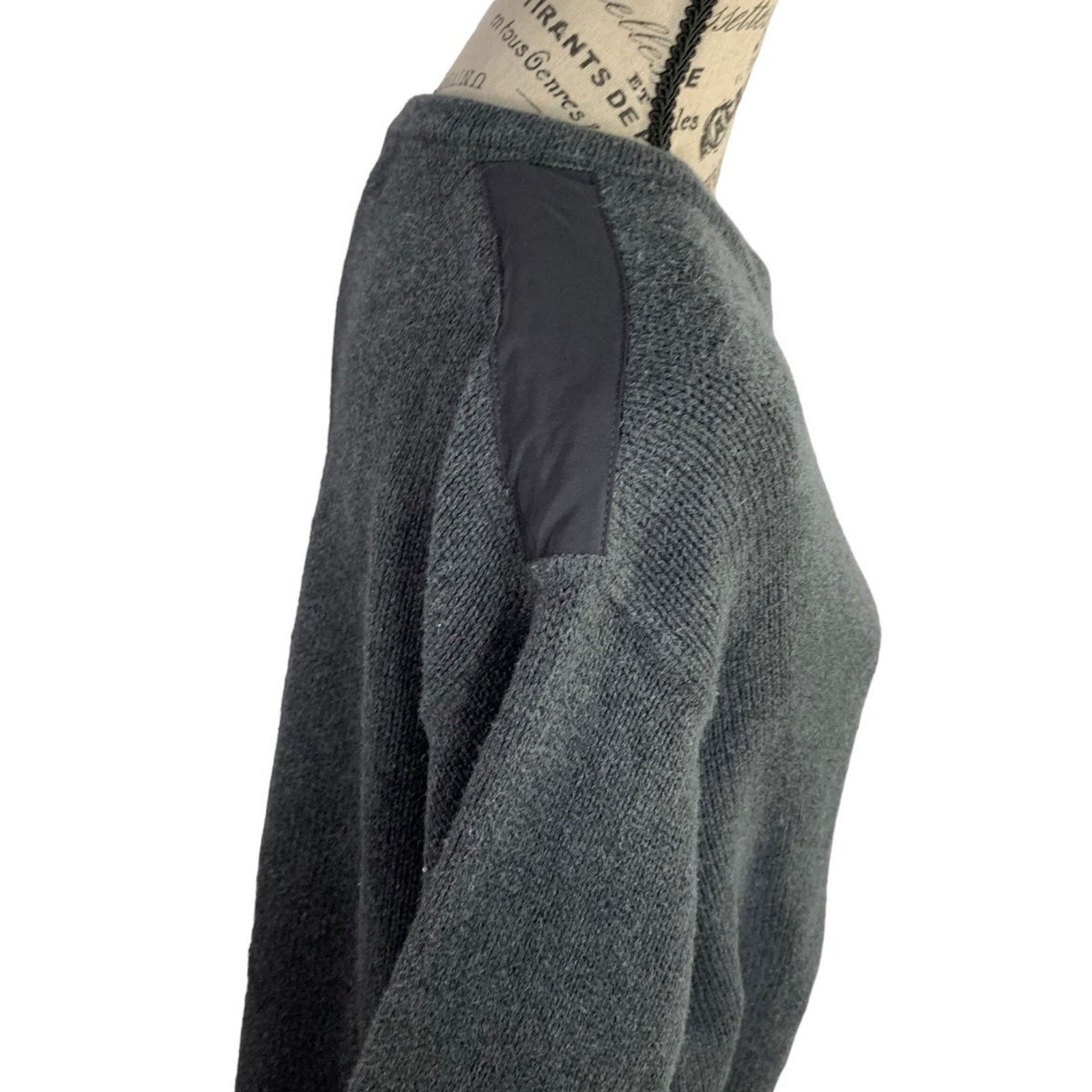 Eddie Bauer Eddie Bauer Men’s Size Large Sweater 2 Button Pullover Gray Size US L / EU 52-54 / 3 - 5 Thumbnail
