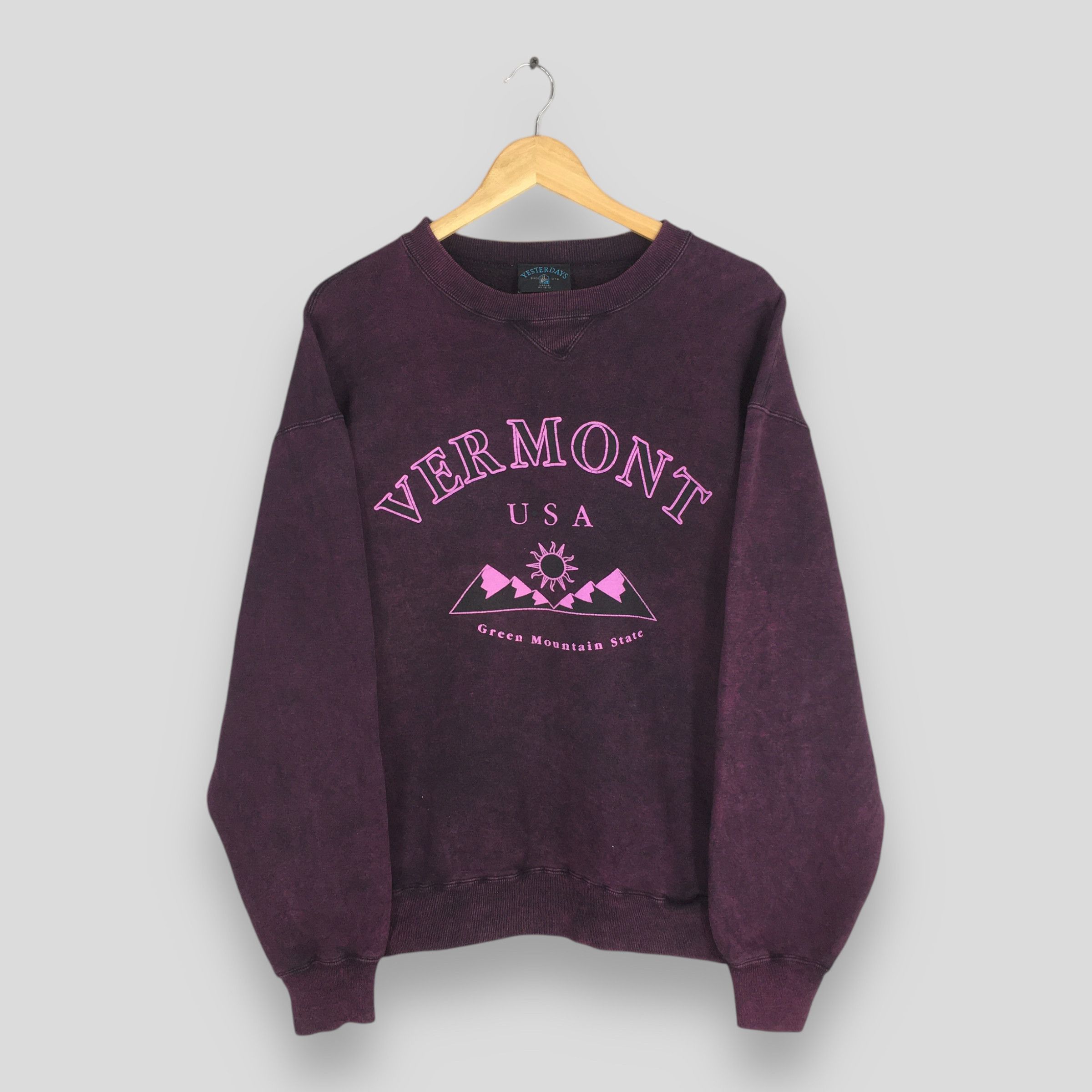 Other Vintage Vermont Usa Ski Purple Faded Sweatshirt Large Size US L / EU 52-54 / 3 - 1 Thumbnail