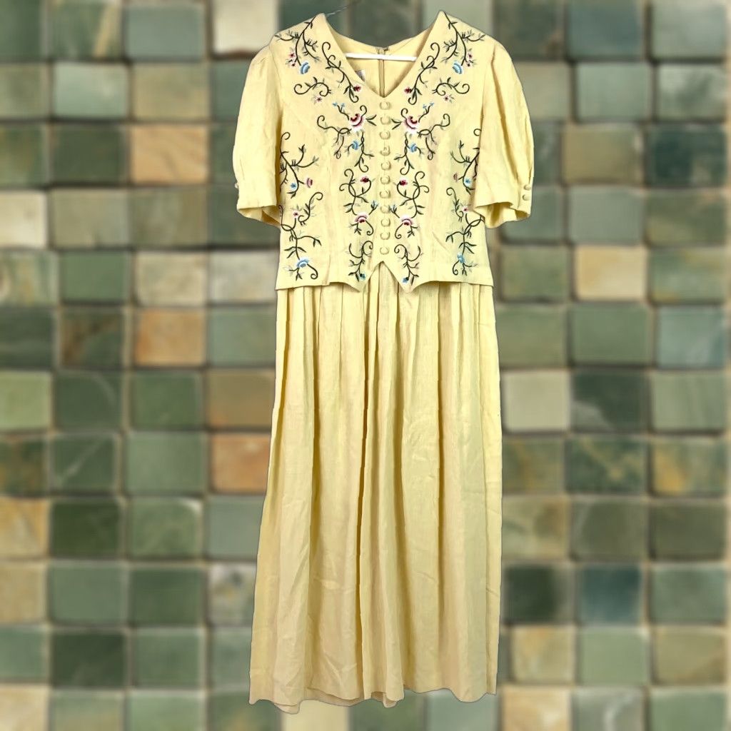 Vintage VINTAGE 90s Plaza South Floral Embroidered Linen Blend Yellow Modest Dress 8 Ladies Womens Size XXS / US 00 / IT 34 - 1 Thumbnail