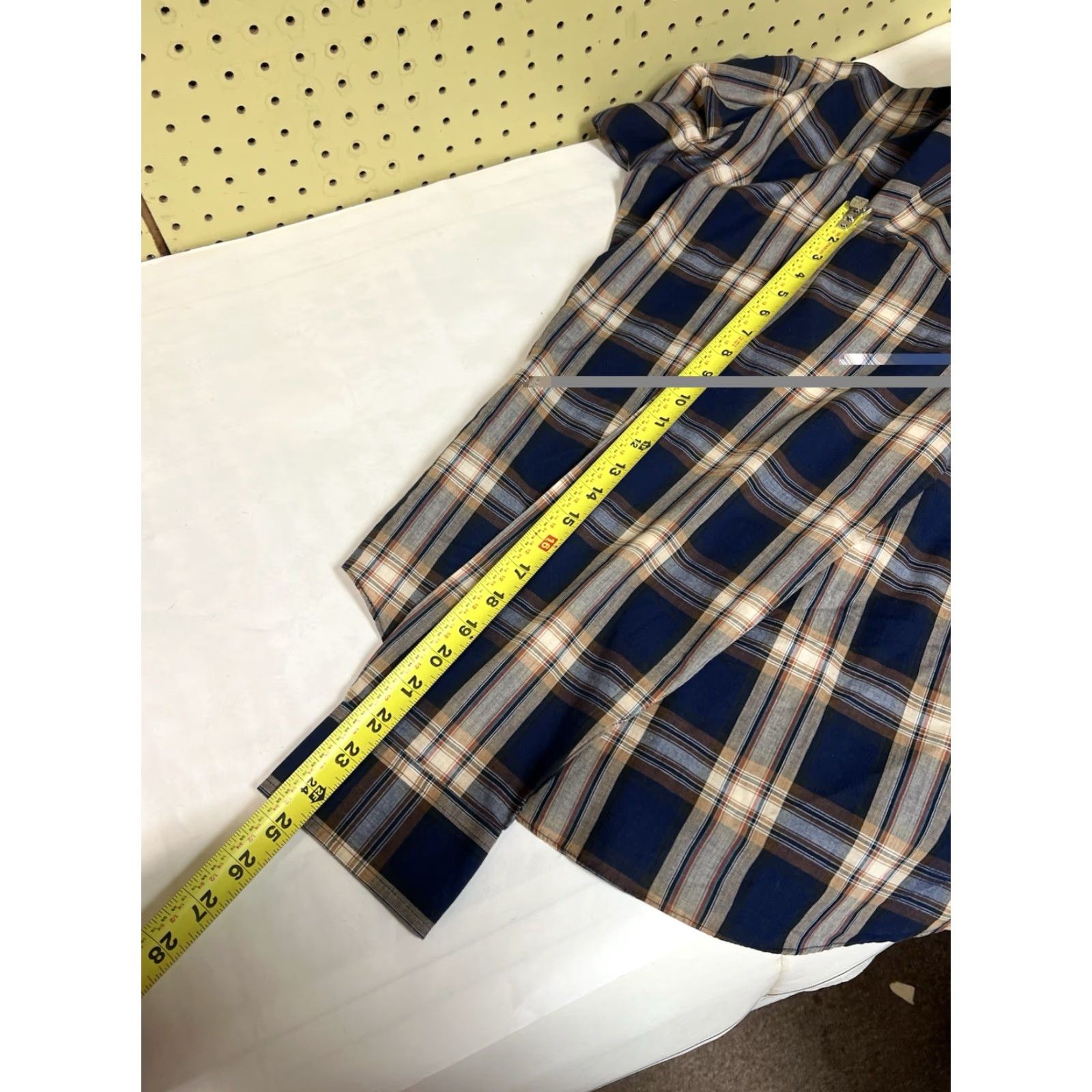 Wrangler VINTAGE Wrangler Plaid Button Up Collar Cowboy Rodeo Size M Blue Brown Shirt Mens 90s Theme Cowboy Size US M / EU 48-50 / 2 - 7 Thumbnail
