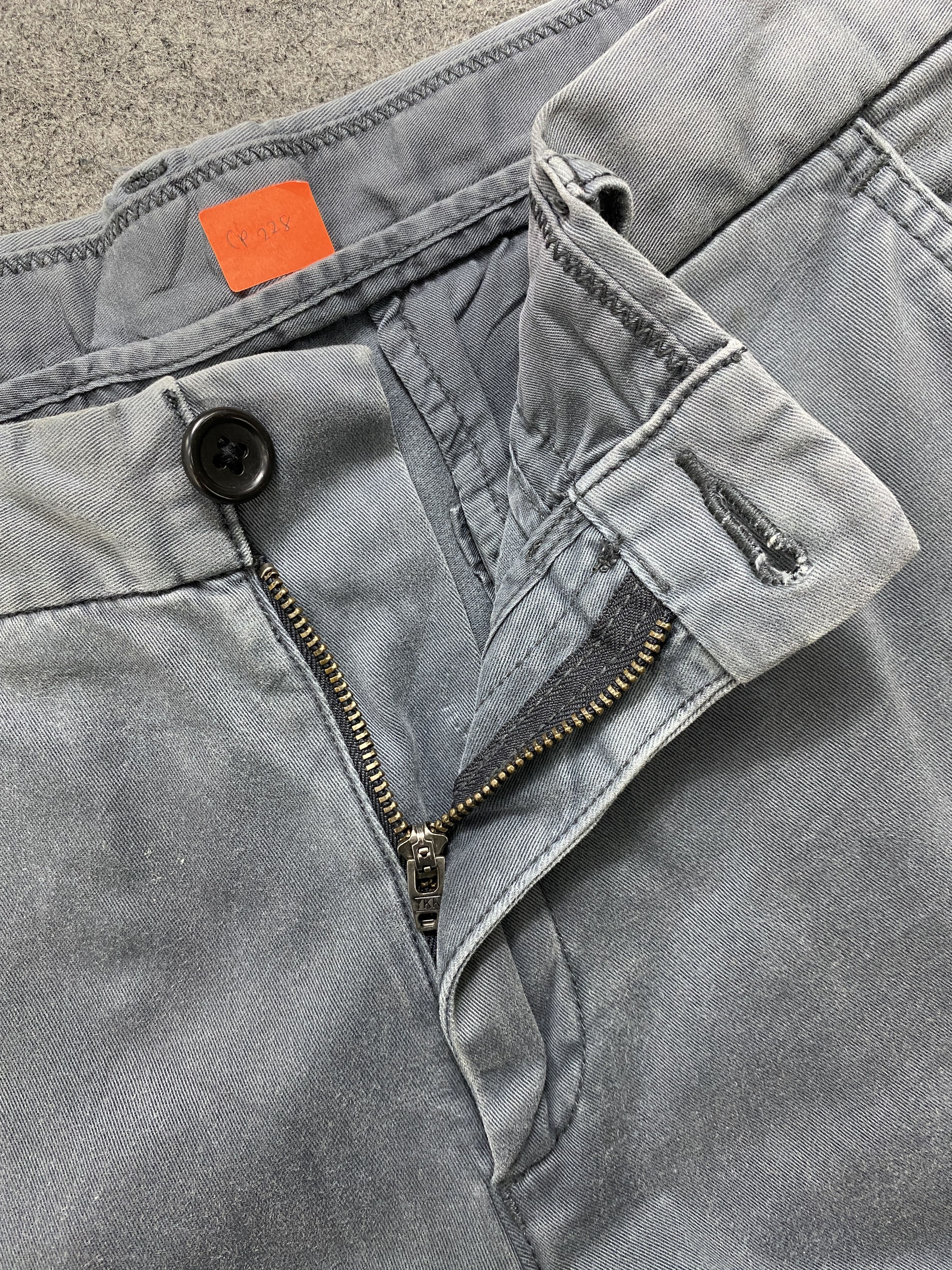 Japanese Brand Uniqlo Cargo Pants MultiPocket -CP228 Size US 32 / EU 48 - 7 Thumbnail