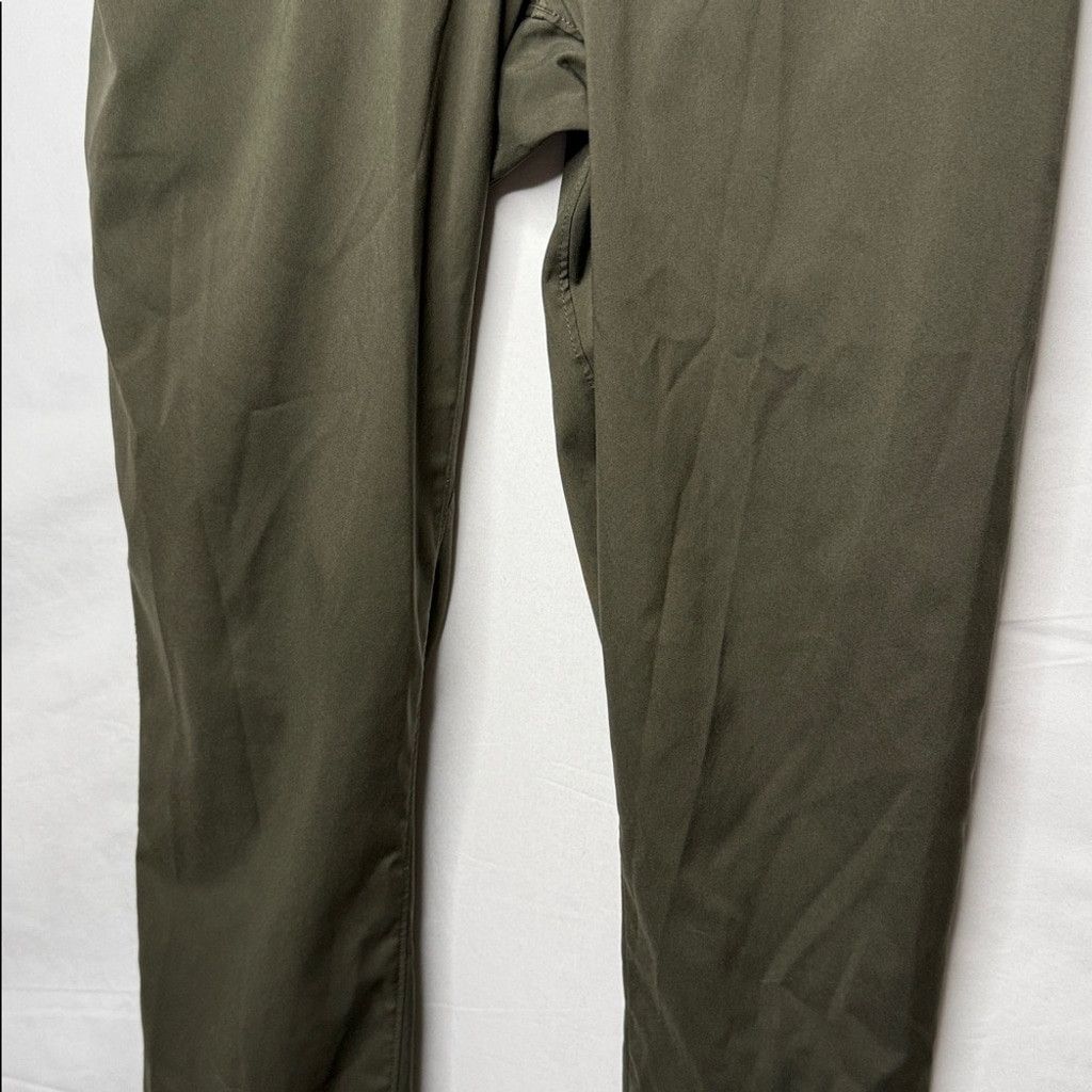 The North Face The North Face olive wear everywhere straight leg pants S Size 27" / US 4 / IT 40 - 3 Thumbnail