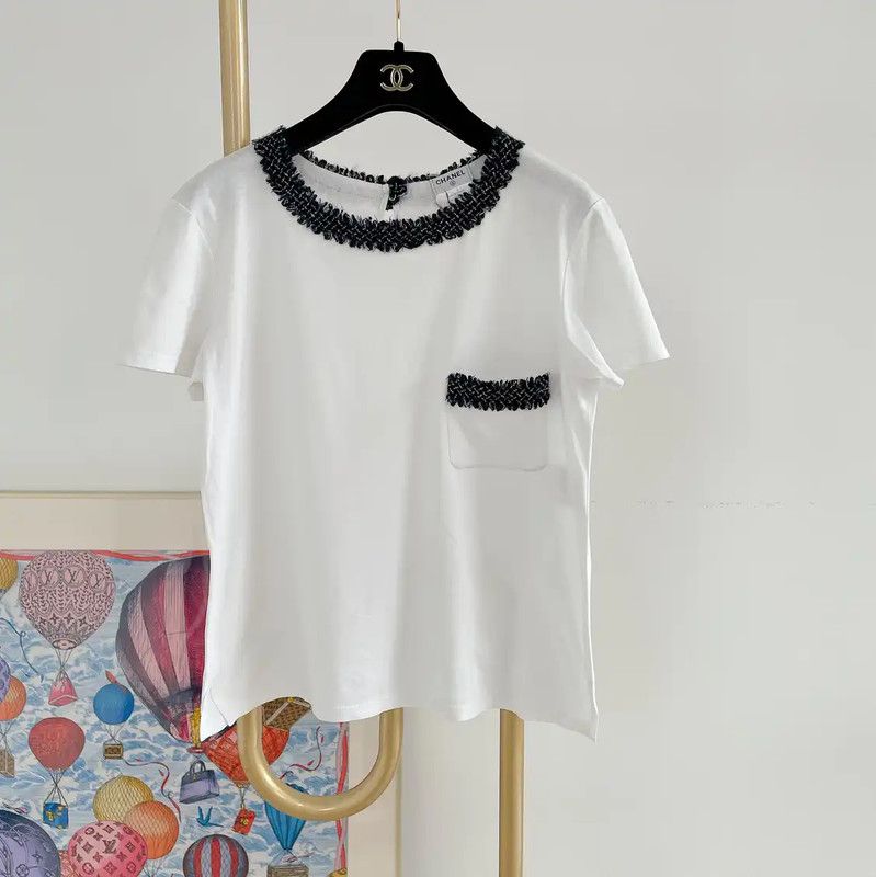 Chanel Chanel White Cotton Short Sleeve T-Shirt 0089 Size XS / US 0-2 / IT 36-38 - 1 Thumbnail