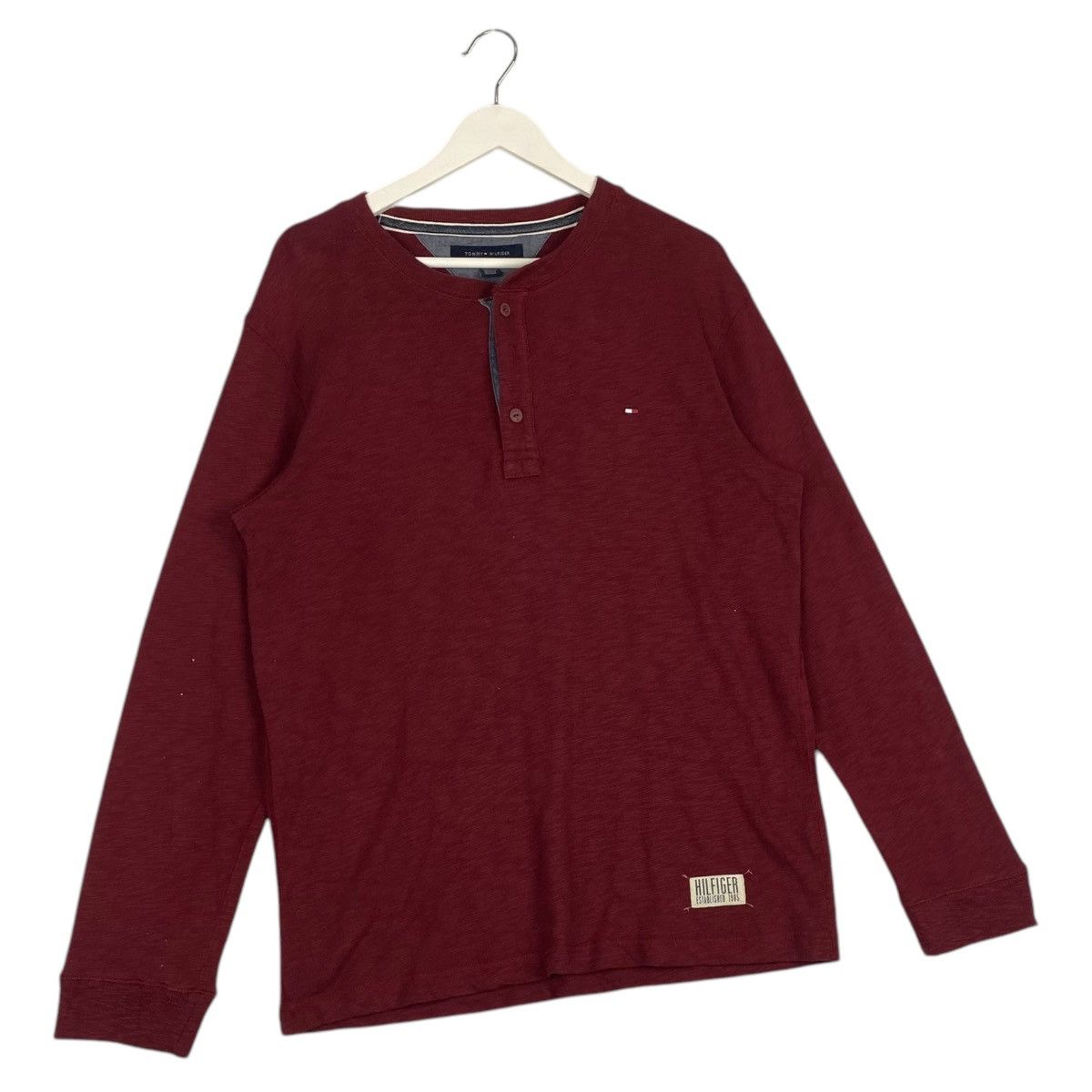 Tommy Hilfiger × Vintage Vintage Tommy Hilfiger Long Sleeve T-Shirt Embroidered Red Size US M / EU 48-50 / 2 - 3 Thumbnail