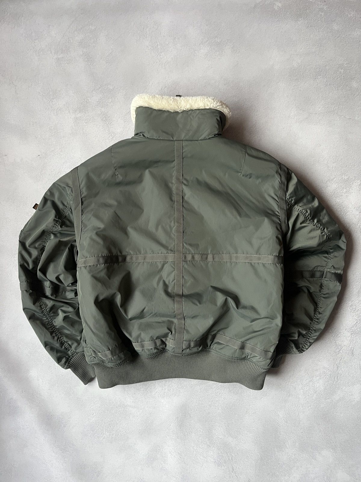 Alpha Industries Alpha Industries Bomber Jacket MA1 green fur Size US L / EU 52-54 / 3 - 11 Thumbnail