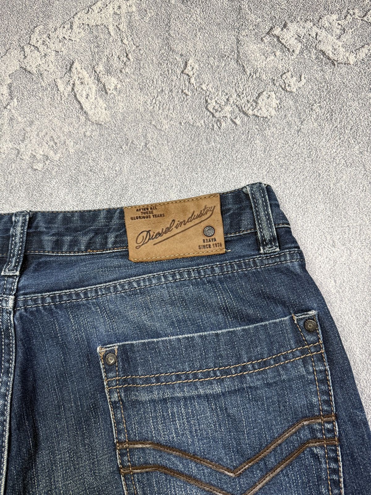 Diesel Y2K Vintage Diesel Jeans Big D Logo Distressed Baggy japan Size US 34 / EU 50 - 14 Thumbnail