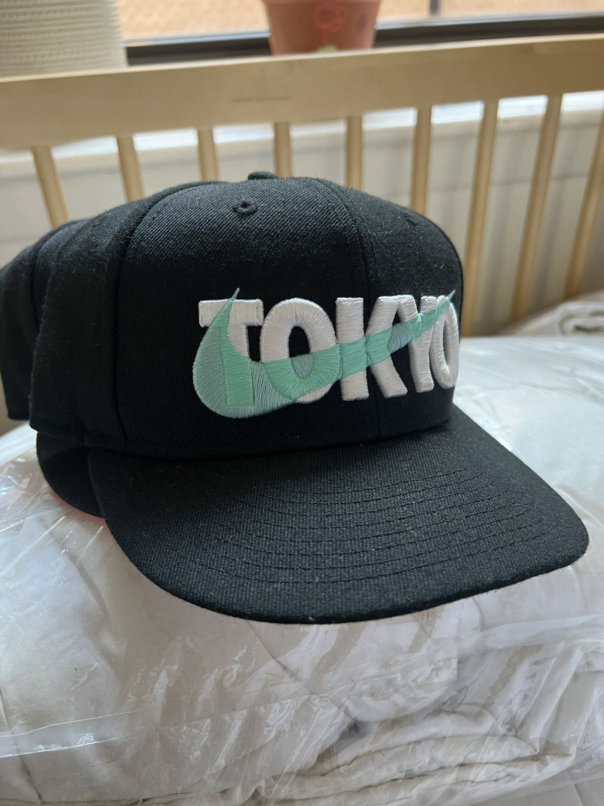 Japanese Brand × Nike Nike Tokyo Snapback Black and Jade Size ONE SIZE - 2 Thumbnail