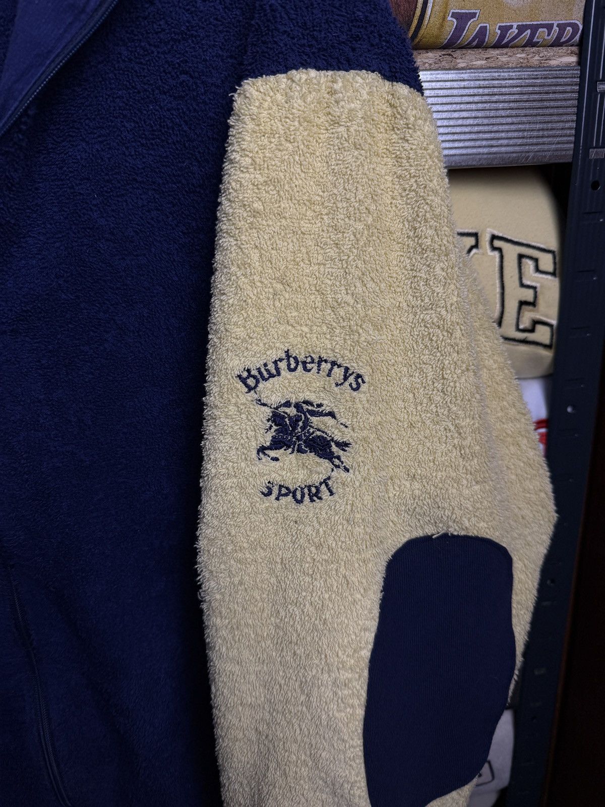 Burberry Burberry Vintage Fleece Zip Up Embroidered Logo Size US M / EU 48-50 / 2 - 3 Thumbnail