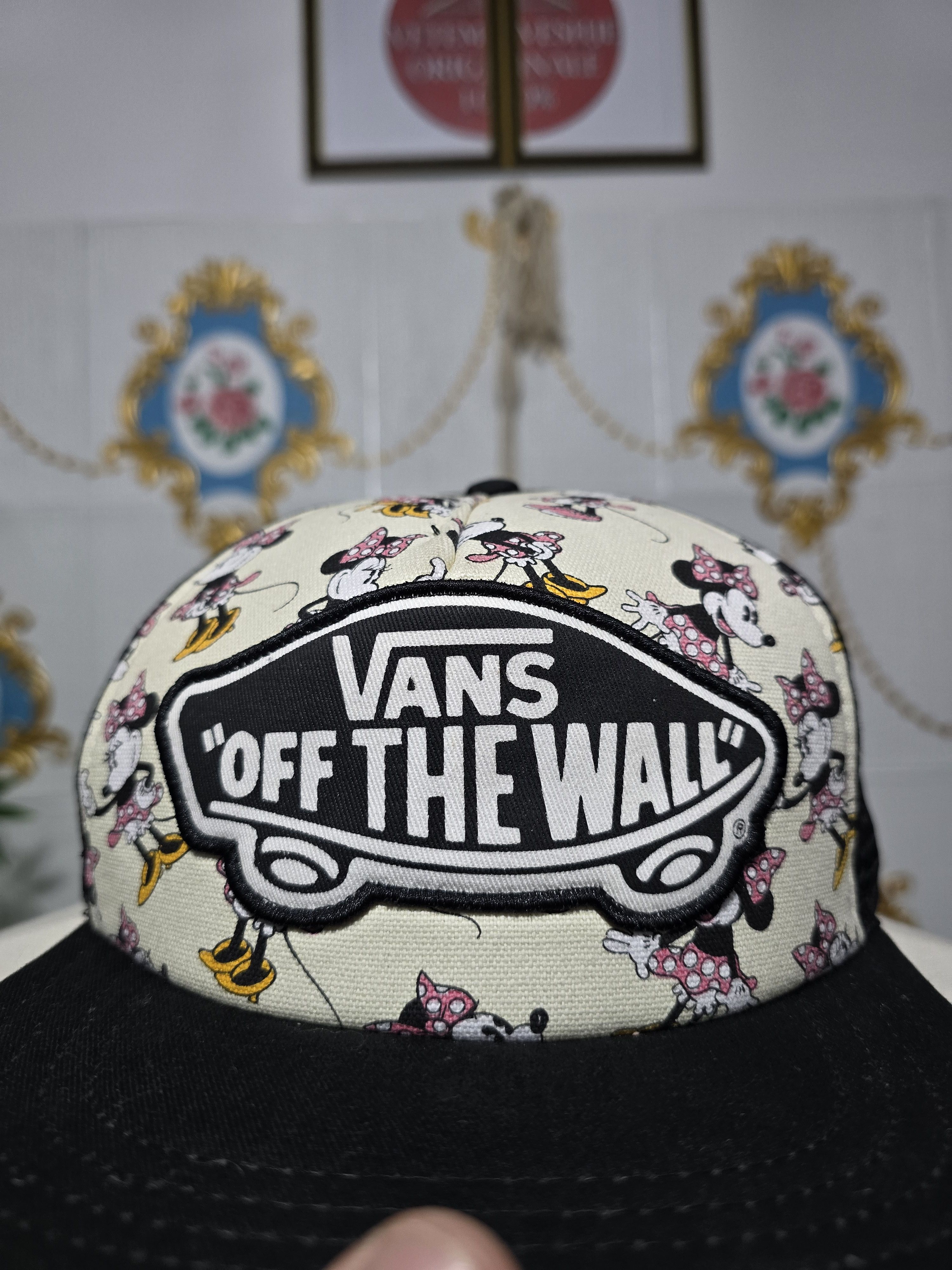 Disney × Vans Vans x Disney Minnie Mouse trucker hat .RARE. Onesize Size ONE SIZE - 14 Thumbnail
