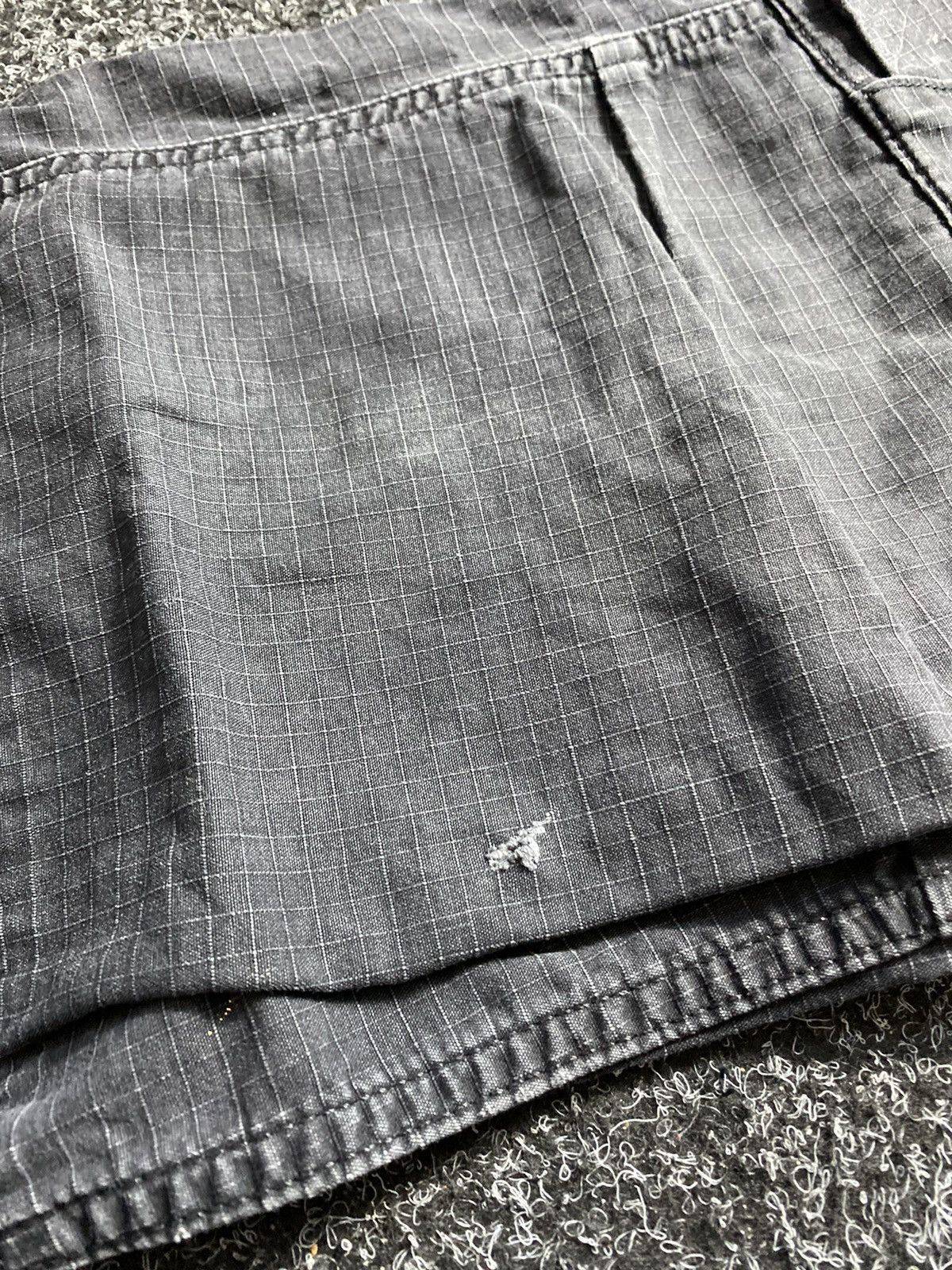 Carhartt 🔥Vntg Carhartt Distressed Ripped Hard Work Cargo Pants Mens Size US 32 / EU 48 - 9 Thumbnail