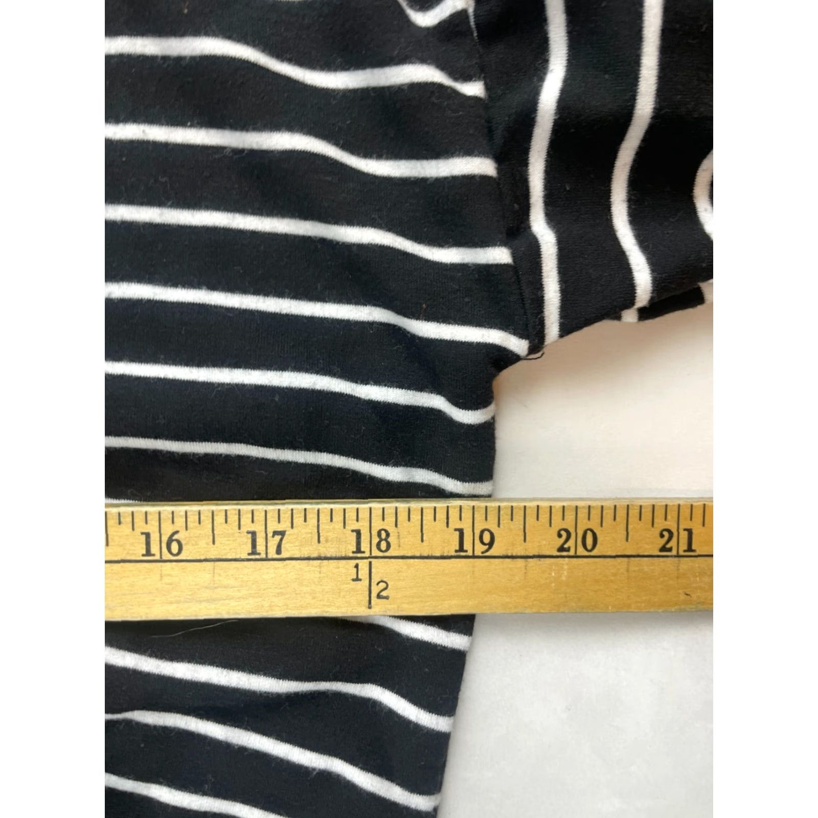 Vintage Maurices Hoodie Women’s Small Black White Stripe Fleece Lined Buffalo Check Pullover Activewear Size S / US 4 / IT 40 - 5 Thumbnail
