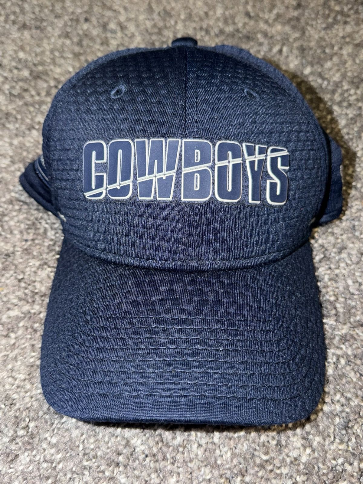 New Era New Era NFL Football Dallas Cowboys Hat Size Medium Large Size ONE SIZE - 1 Thumbnail