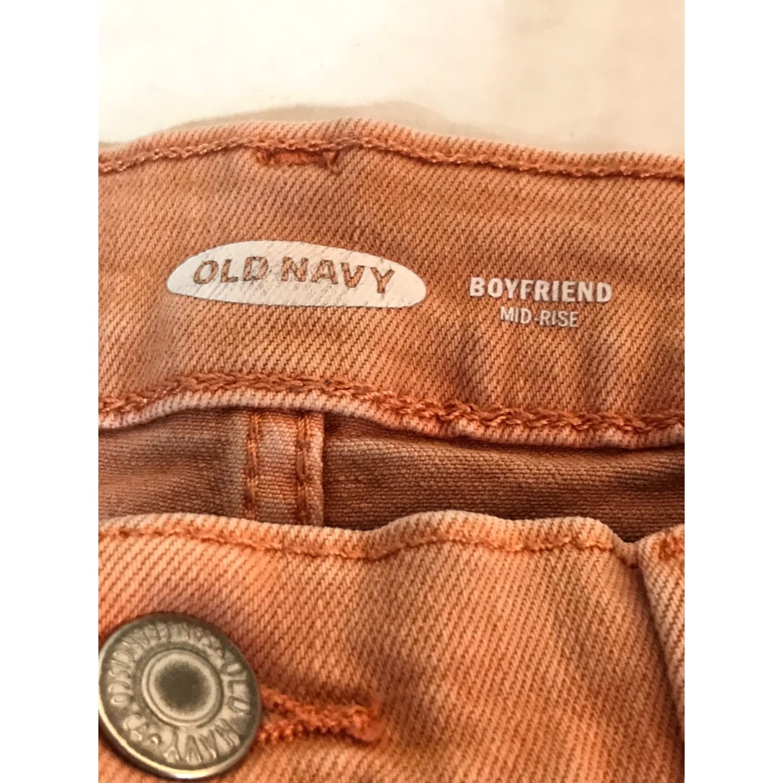 Old Navy Old Navy Orange Wash Boyfriend Jean Shorts Womens Size 0 Mid-Rise Cuffed Denim Lightweight Casual Size 25" / US 0 / IT 36 - 3 Thumbnail