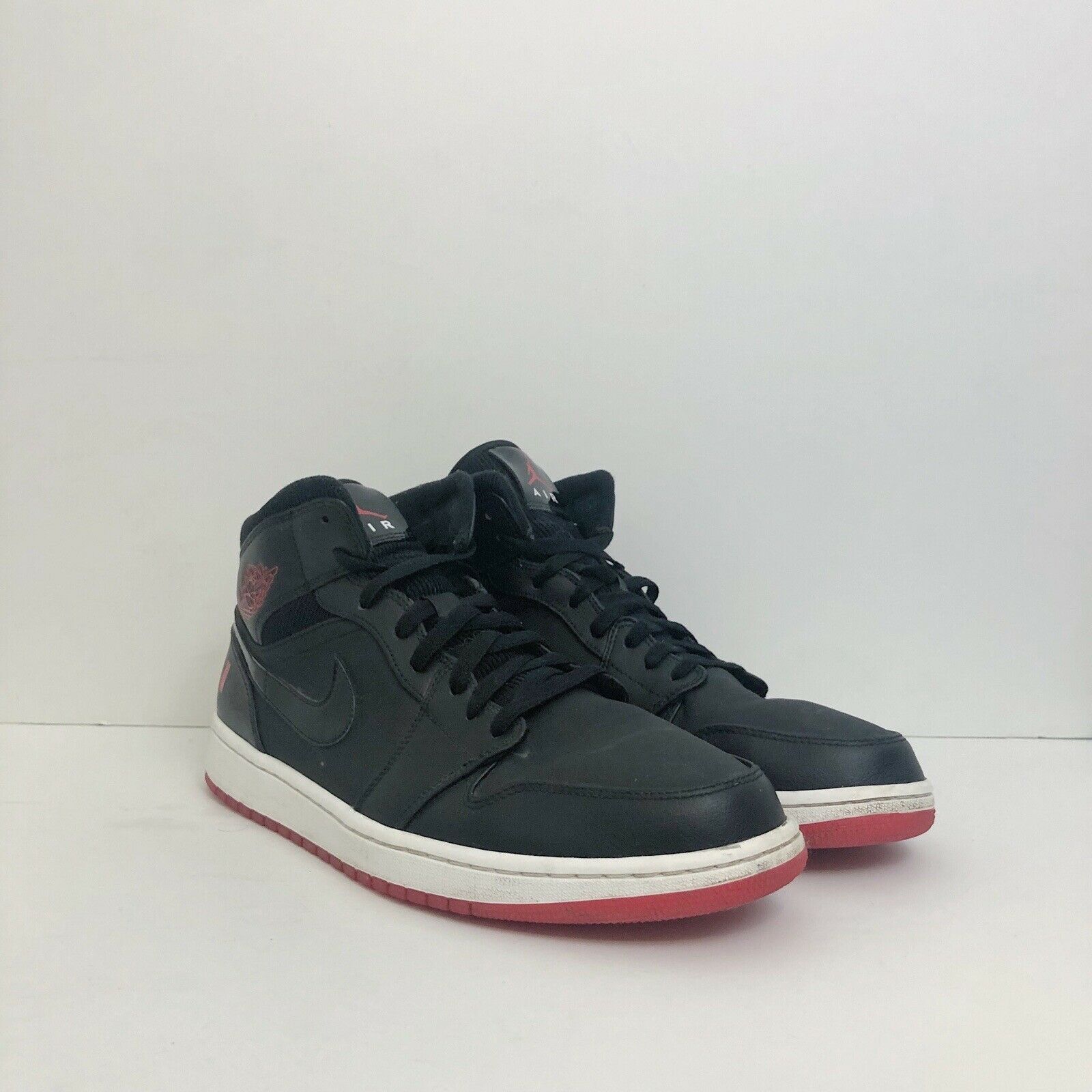 Jordan Brand × Nike 2018 Nike Air Jordan 1 Mid Bred BQ6578 001 Sz 13 Size US 13 / EU 46 - 3 Thumbnail
