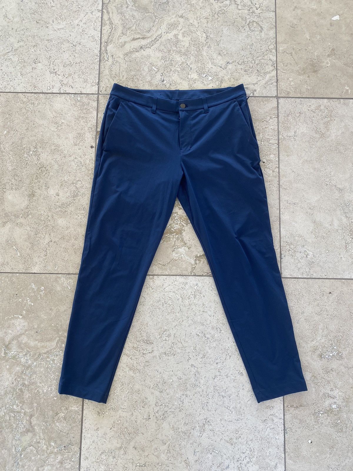 Lululemon Lululemon Commission Pants Slim Fit 34” Navy Size US 34 / EU 50 - 2 Thumbnail