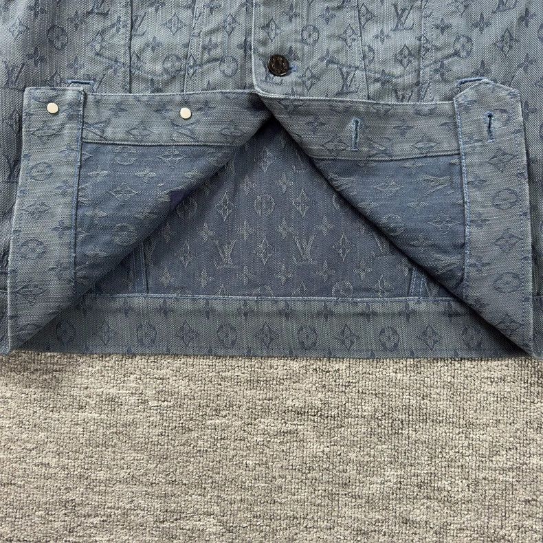 Louis Vuitton Louis Vuitton Blue denim jacket with full print jacket 2502 Size US S / EU 44-46 / 1 - 5 Thumbnail