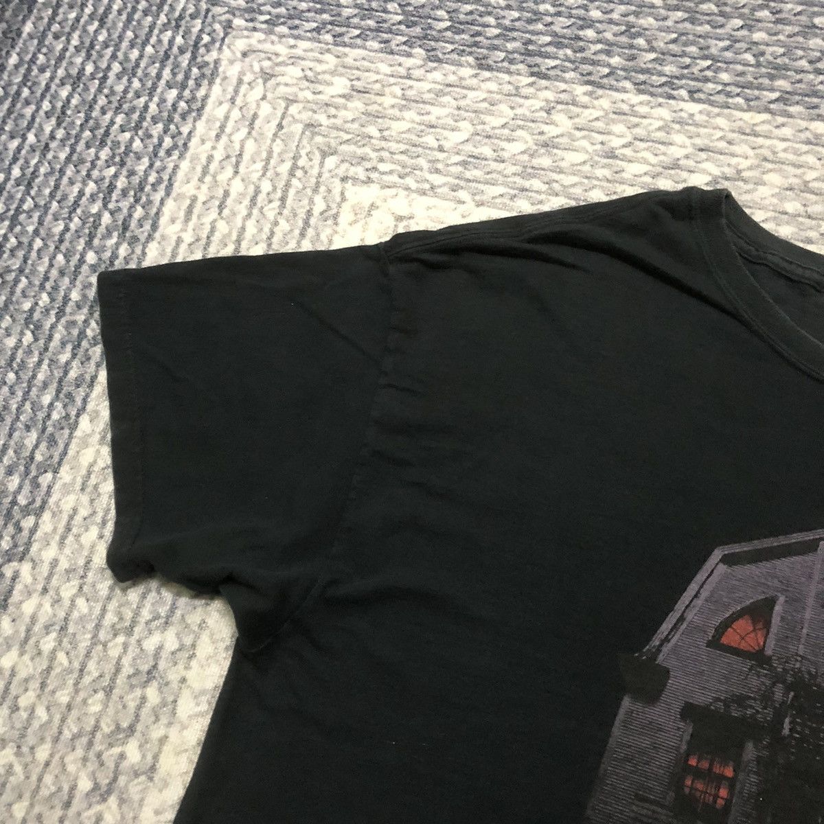 Band Tees Rare Sunfaded Y2K The Amityville Horror Movie Tees Size US XL / EU 56 / 4 - 6 Thumbnail