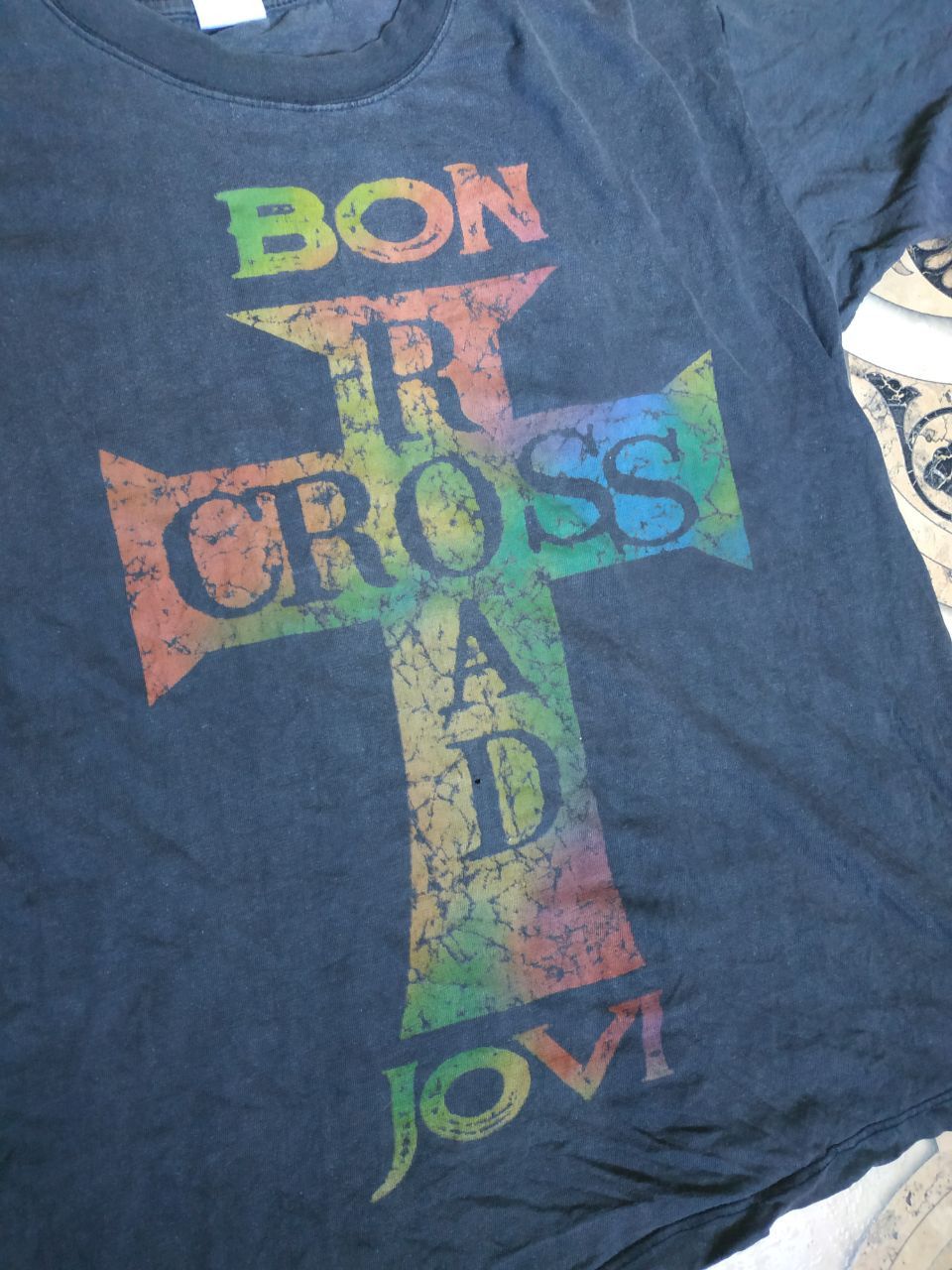 Vintage Vintage 90s Bon Jovi Cross Road Tour Tee XL Faded Size US XL / EU 56 / 4 - 17 Thumbnail