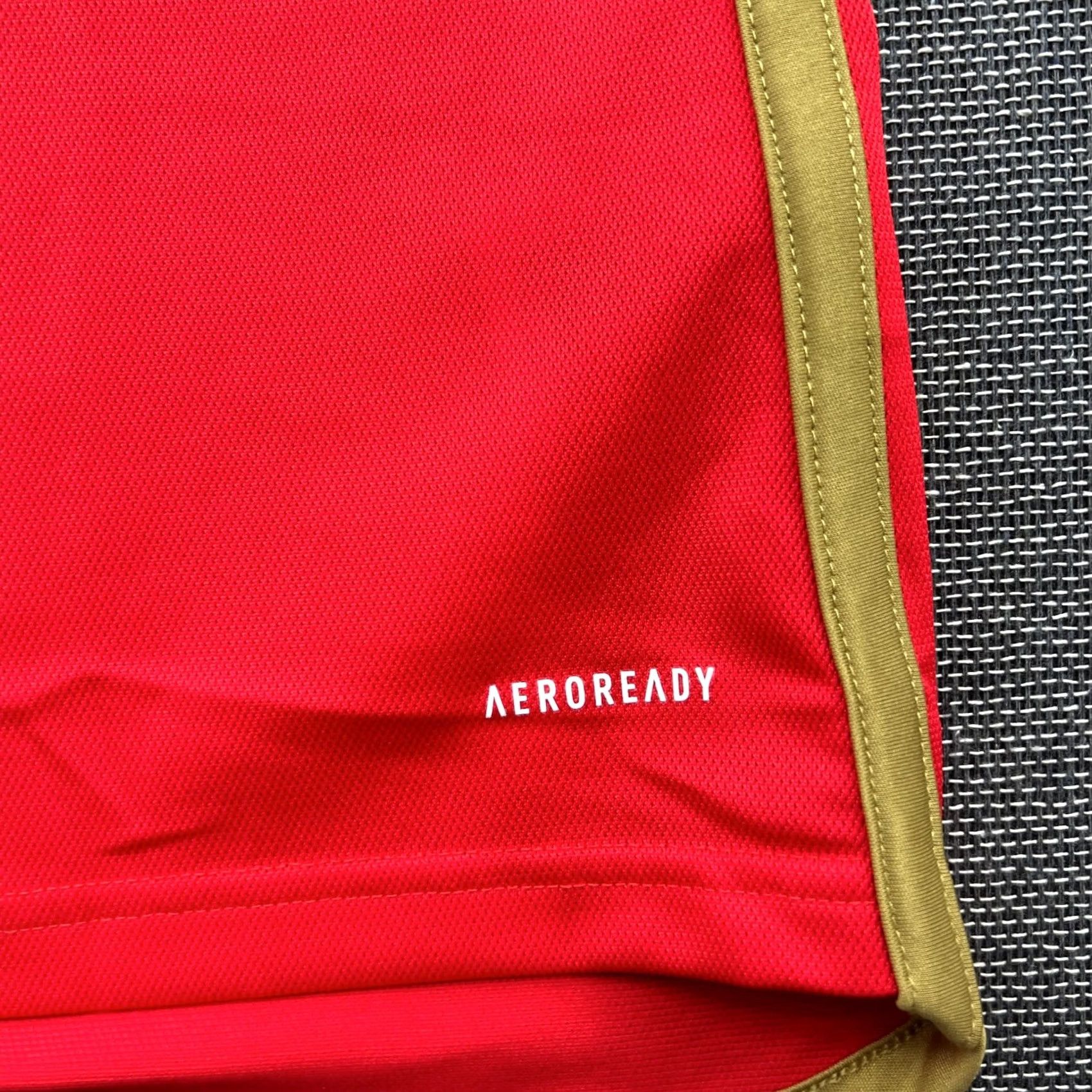 Adidas BNWT Benfica Adidas 2023-2024 Home Football Jersey Mens Medium Adult Red Shirt Size US M / EU 48-50 / 2 - 4 Thumbnail