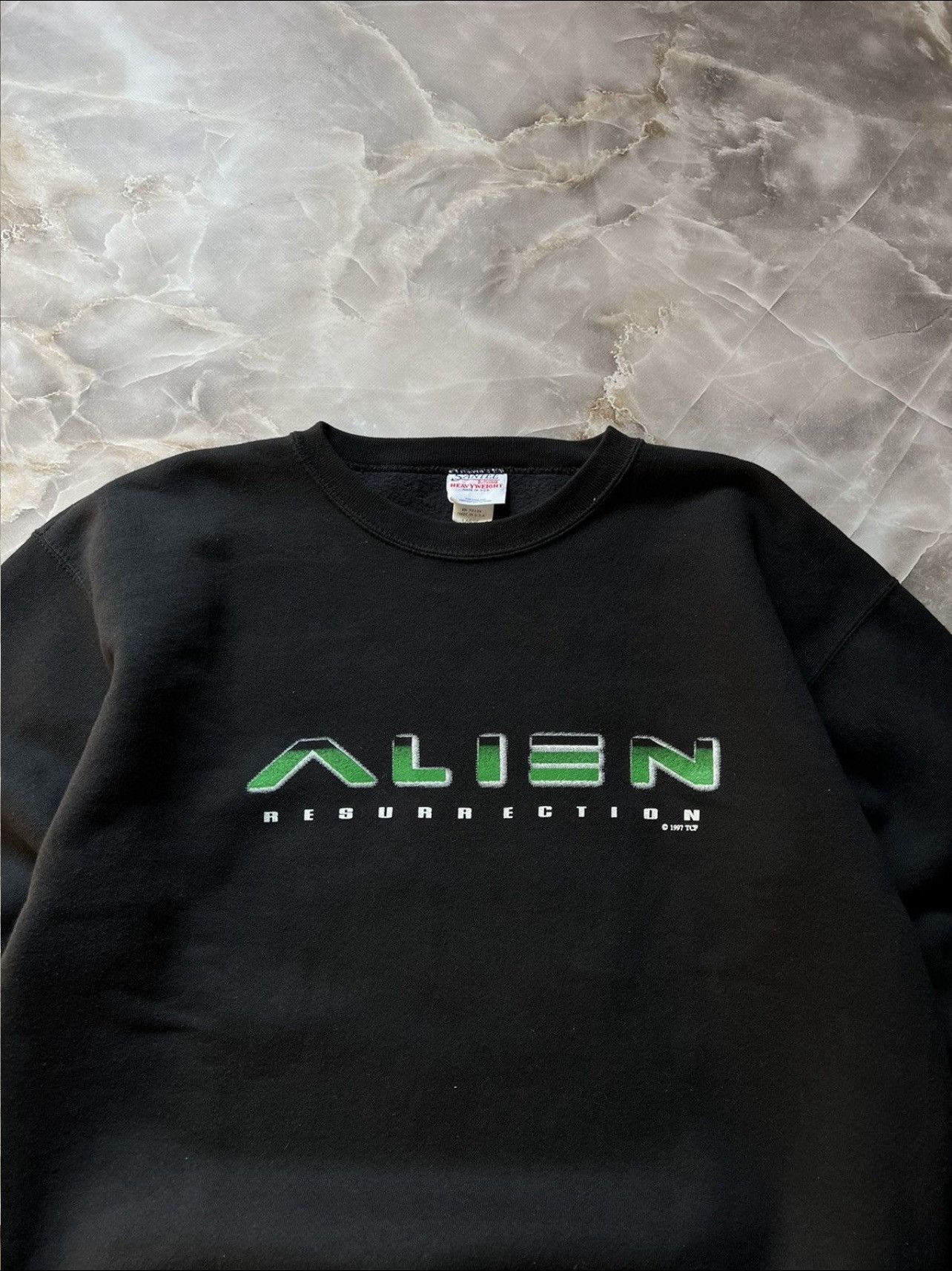 Vintage Rare 1997 Alien Resurrection Vintage Sweatshirt Size US L / EU 52-54 / 3 - 3 Thumbnail