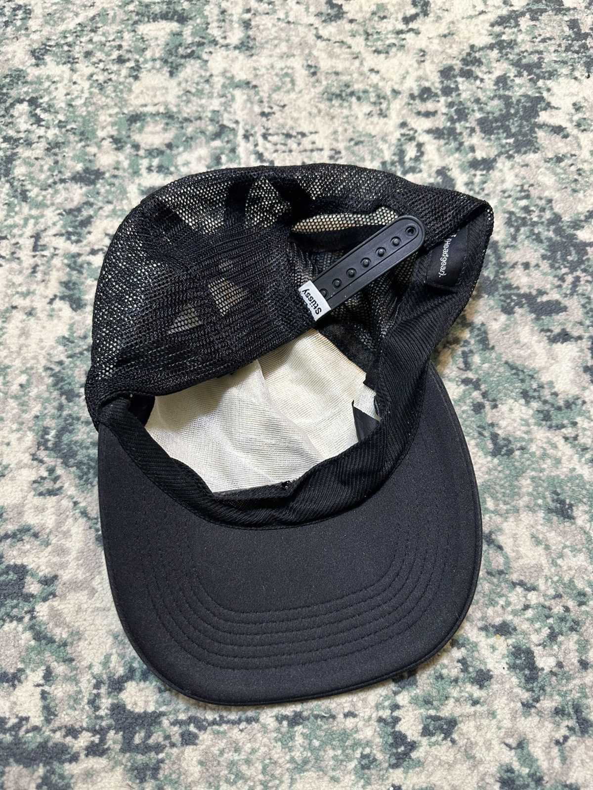 Stussy 2000s Stussy Surf Man Black Trucker Snapback OS Size ONE SIZE - 7 Thumbnail