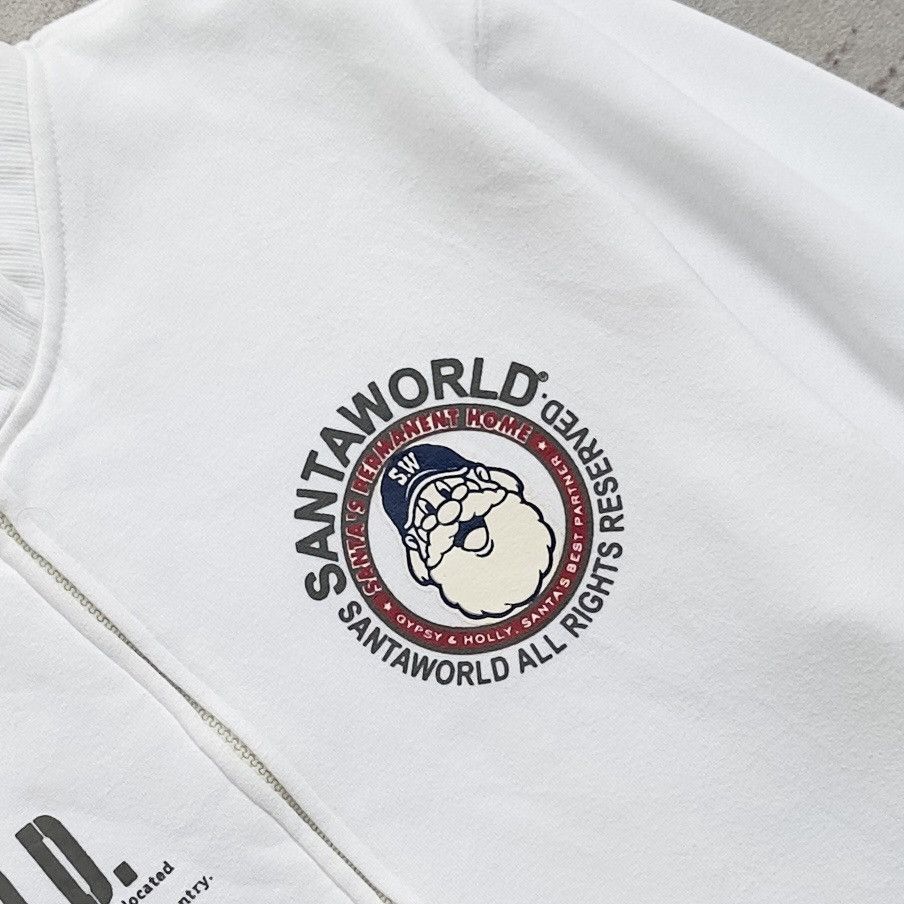 Japanese Brand VINTAGE SANTAWORLD ZIPPER SWEATSHIRT Size US M / EU 48-50 / 2 - 5 Thumbnail