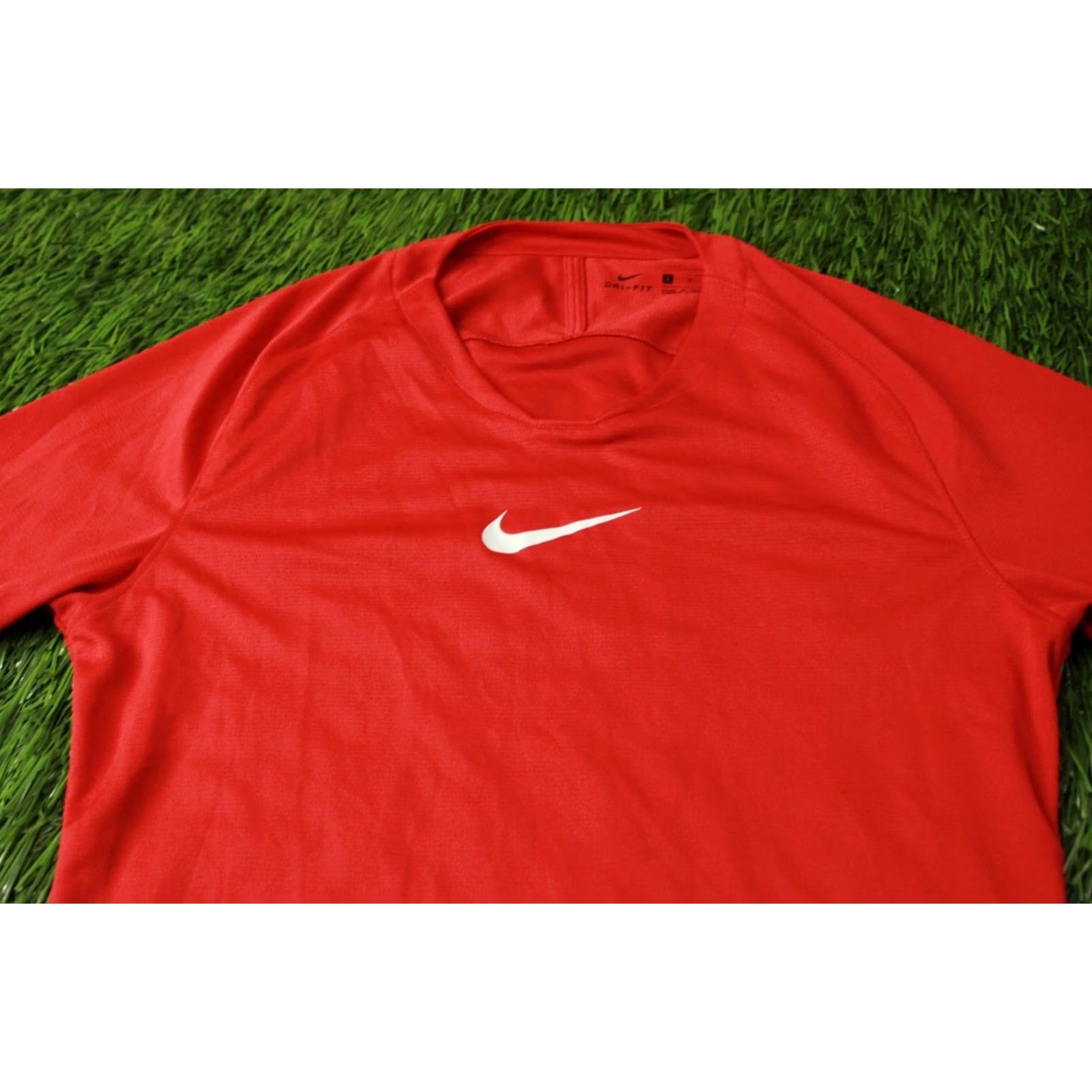 Nike NIKE Dri-FIT Park Original 2019 Men Football Long Sleeve Shirt Jersey Tee Size S Red Shirt Mens Size US S / EU 44-46 / 1 - 2 Thumbnail