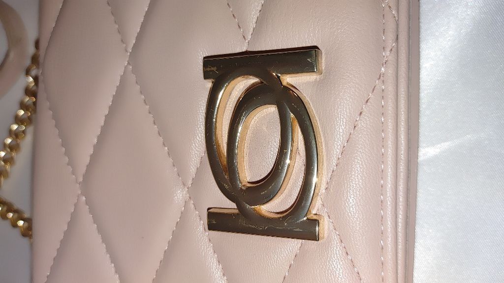 Bebe bebe Abigail Crossbody Bag - Diamond Quilted w. Gold Chain Size ONE SIZE - 6 Thumbnail