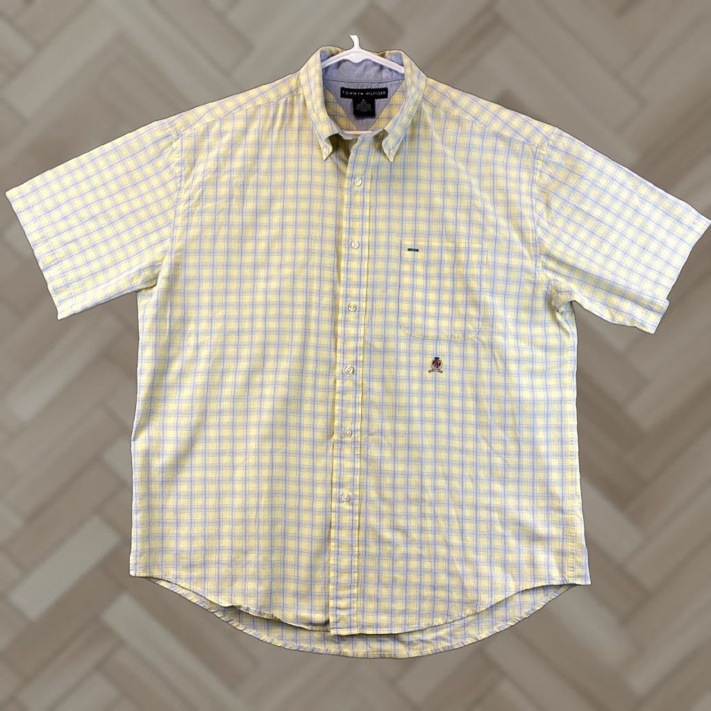 Tommy Hilfiger Tommy Hilfiger yellow Dress Shirt Top Short Sleeve Cotton XL 46-37 Regular Dress Shirt Classic Fit Men / 100% Cotton / Pocket Button Size US XL / EU 56 / 4 - 1 Thumbnail