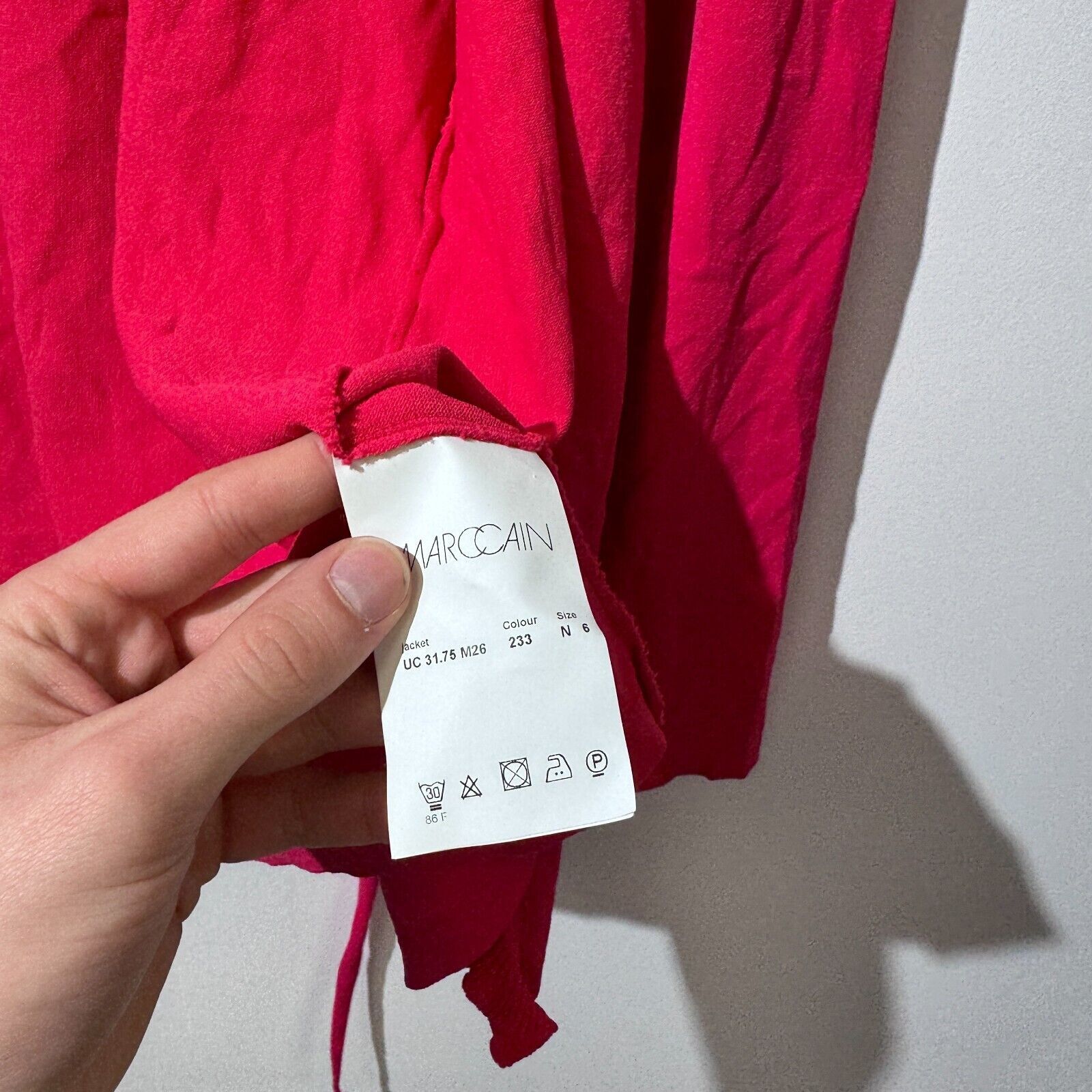 Vintage Marc Cain Pink Red Viscose Cardigan Sweater Size L 90s Y2K Size US L / EU 52-54 / 3 - 7 Thumbnail